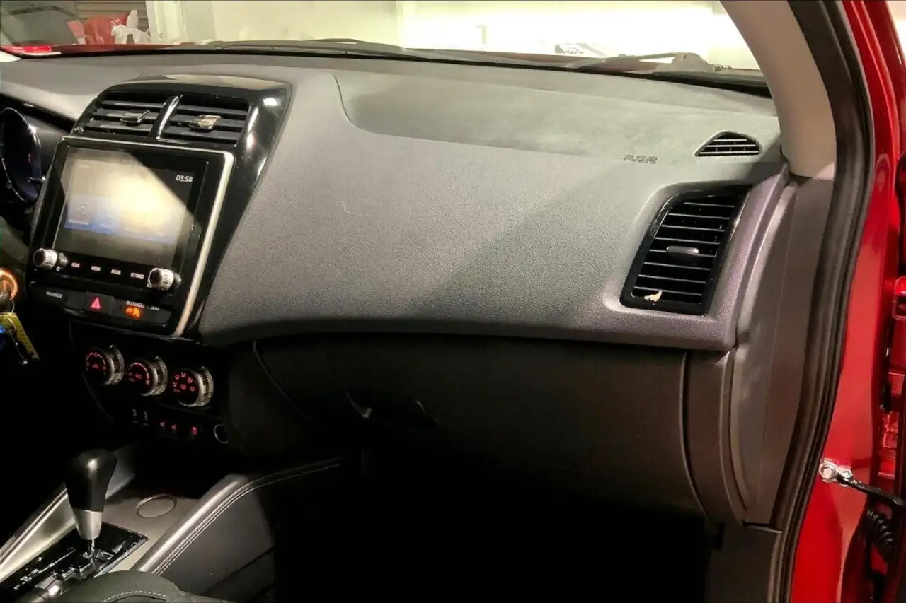 Mitsubishi RVR снимка Mitsubishi RVR