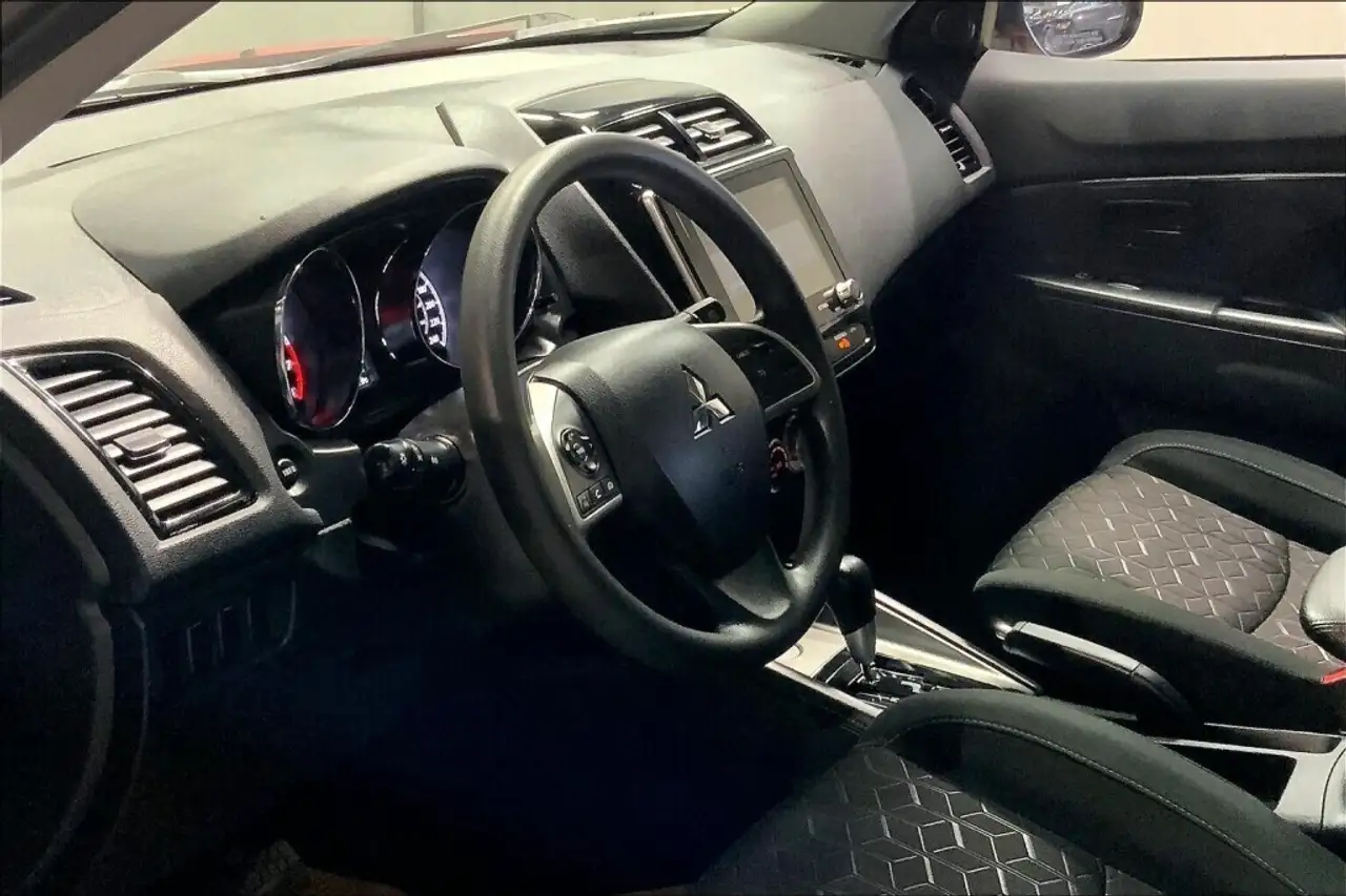Mitsubishi RVR снимка Mitsubishi RVR