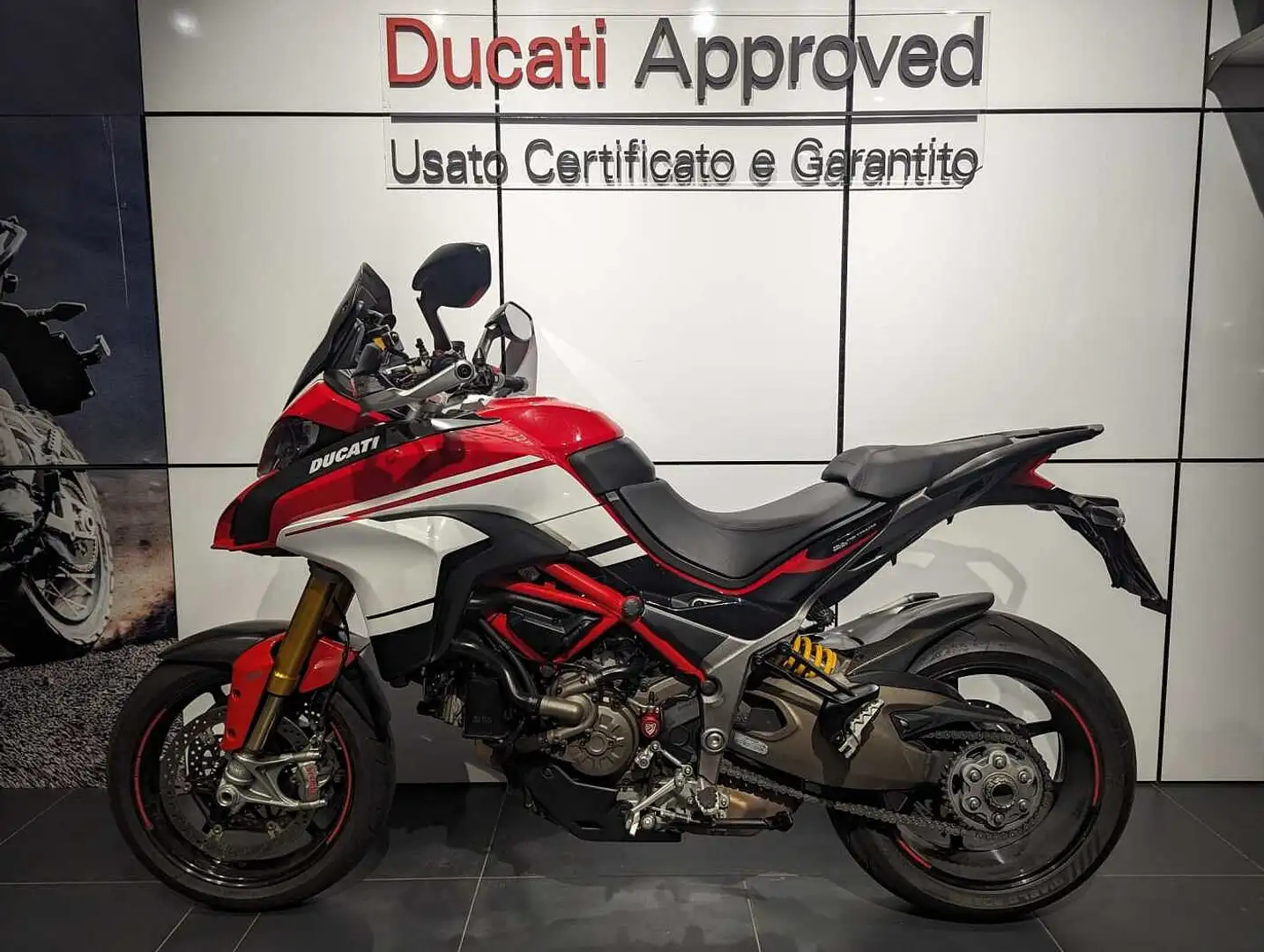Ducati Multistrada 1200 PIKES PEAK LIVERY Rojo - 1