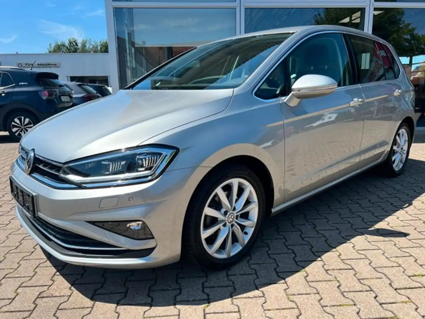 Volkswagen Golf Sportsvan 1.5 TSI DSG Highline LED NAVI RFK  Highline - 1