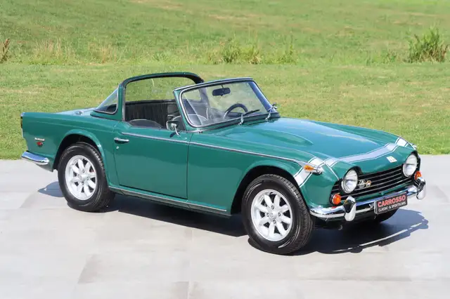 Triumph TR250 Overdrive | Injection | Body-off Restored