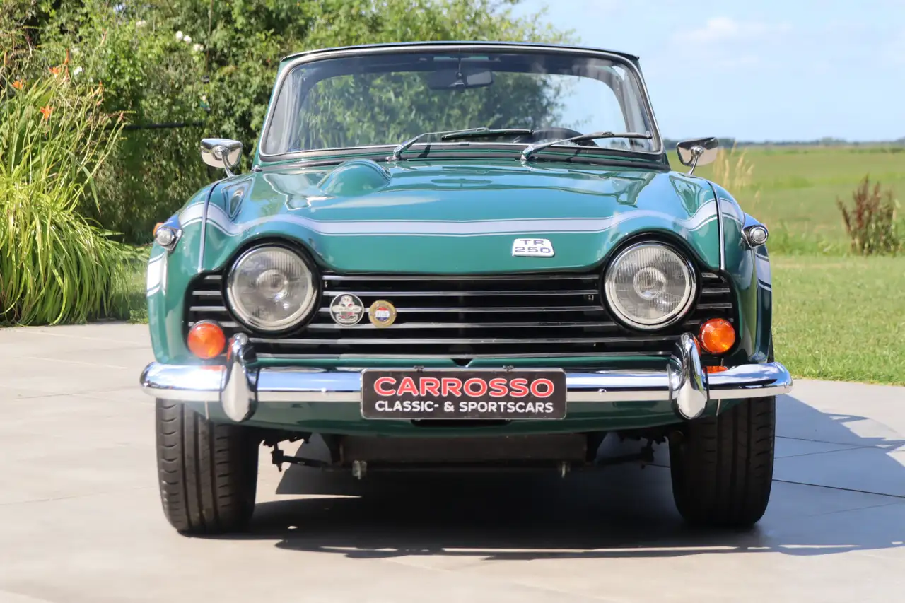 Triumph TR250 Overdrive | Injection | Body-off Restored, foto 5