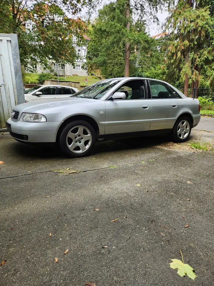 Audi A4 2.4, foto 8