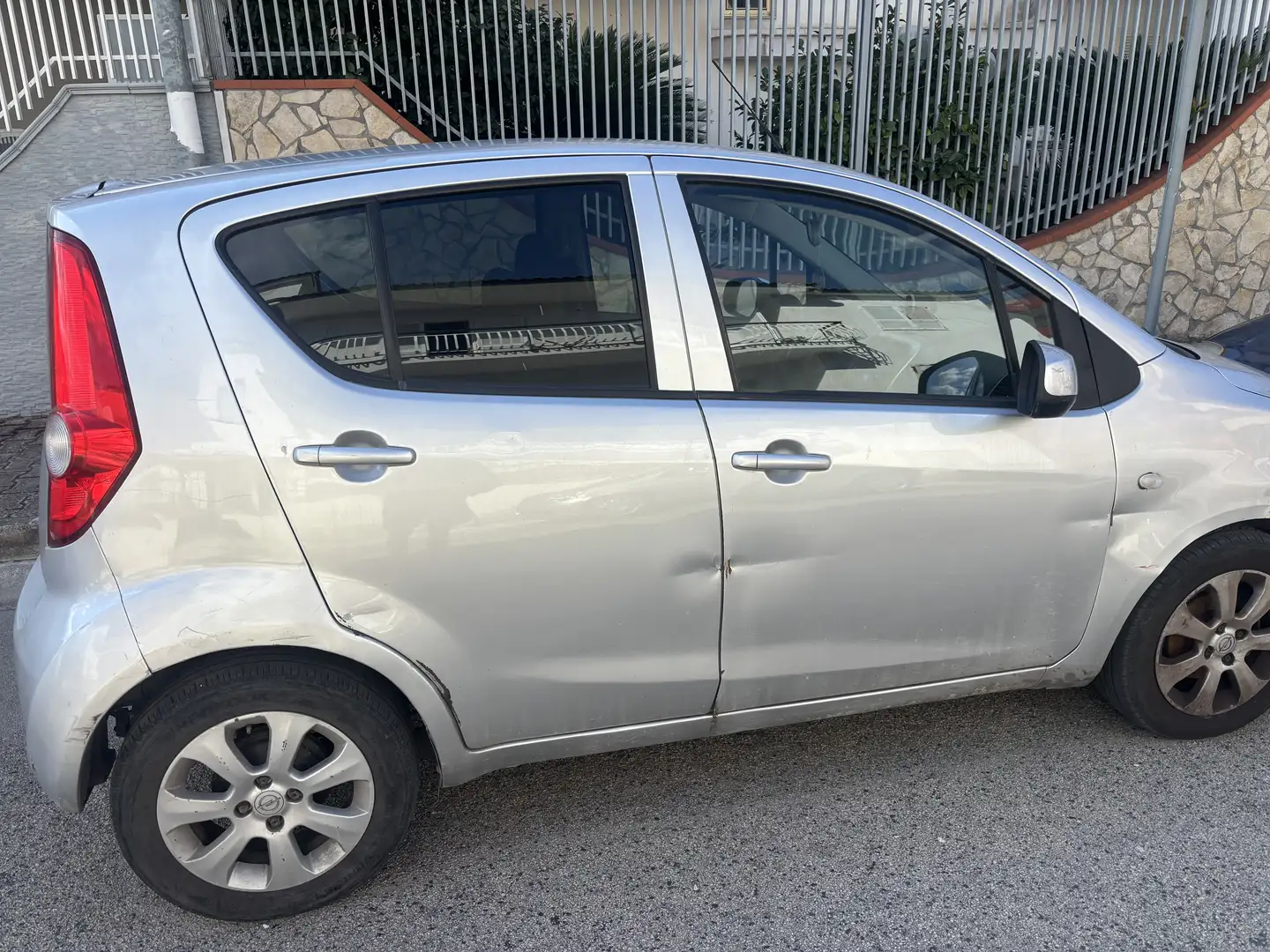 Opel Agila 1.2 16v Enjoy 86cv - 2