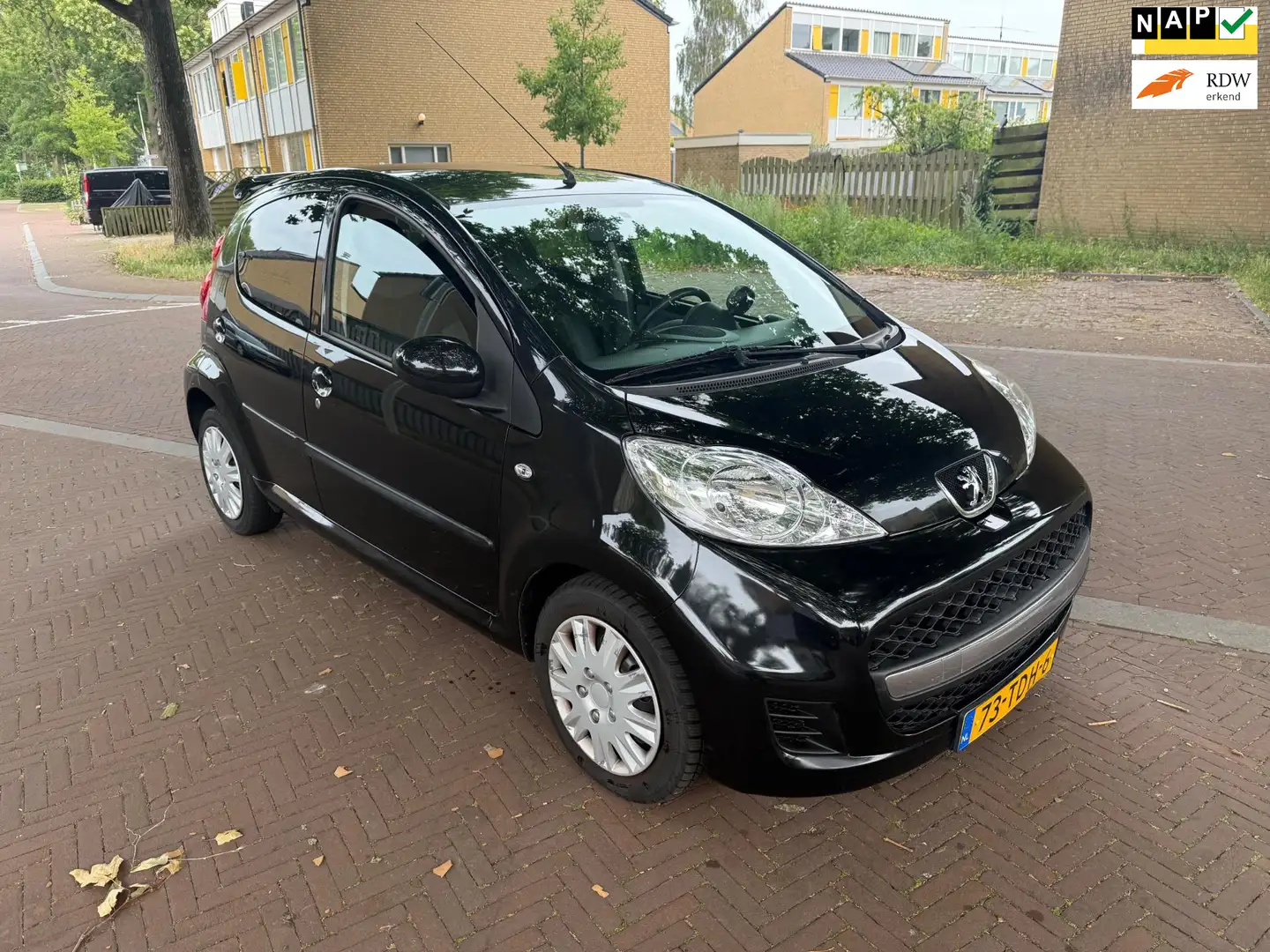 Peugeot 107 Airco / 5 deurs / 105.000 NAP / Leuke uitvoering Negro - 1