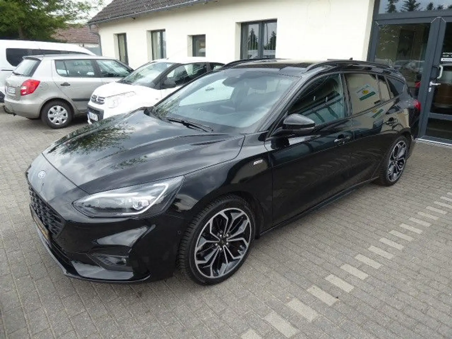 Ford Focus Turnier ST-Line Schwarz - 2