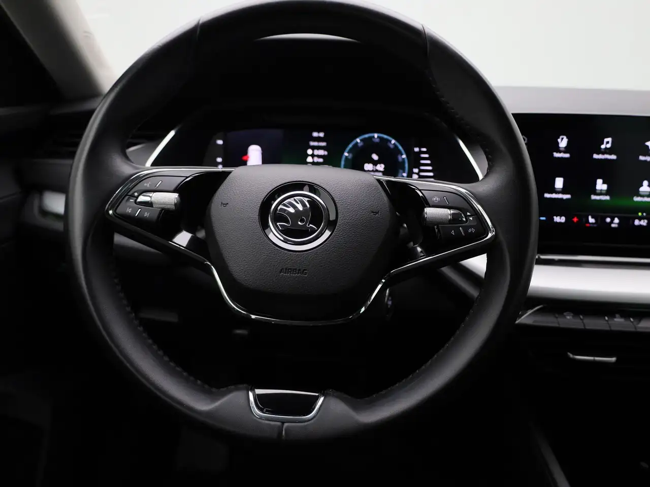 Skoda Octavia Combi 2.0 CRTDI 85kW Clever PDC V+A Carplay, миниатюра 9