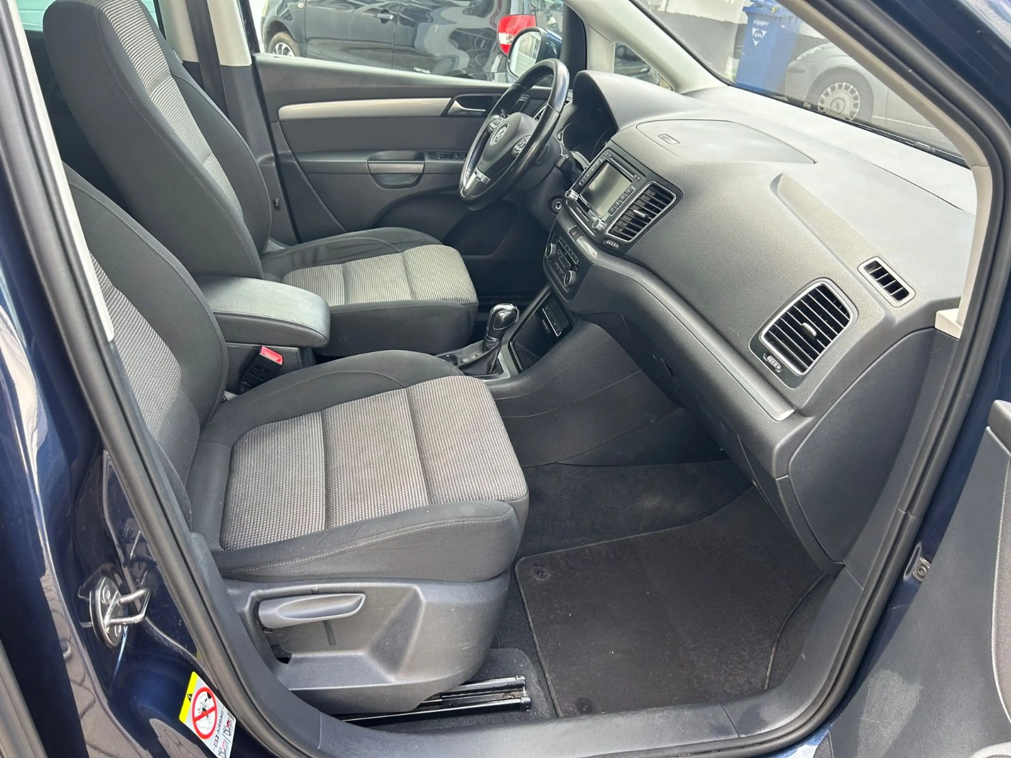 Volkswagen Sharan BMT 2.0 TDI/7-Sitzer/NAVI/Rückfahrkam. — photo 12