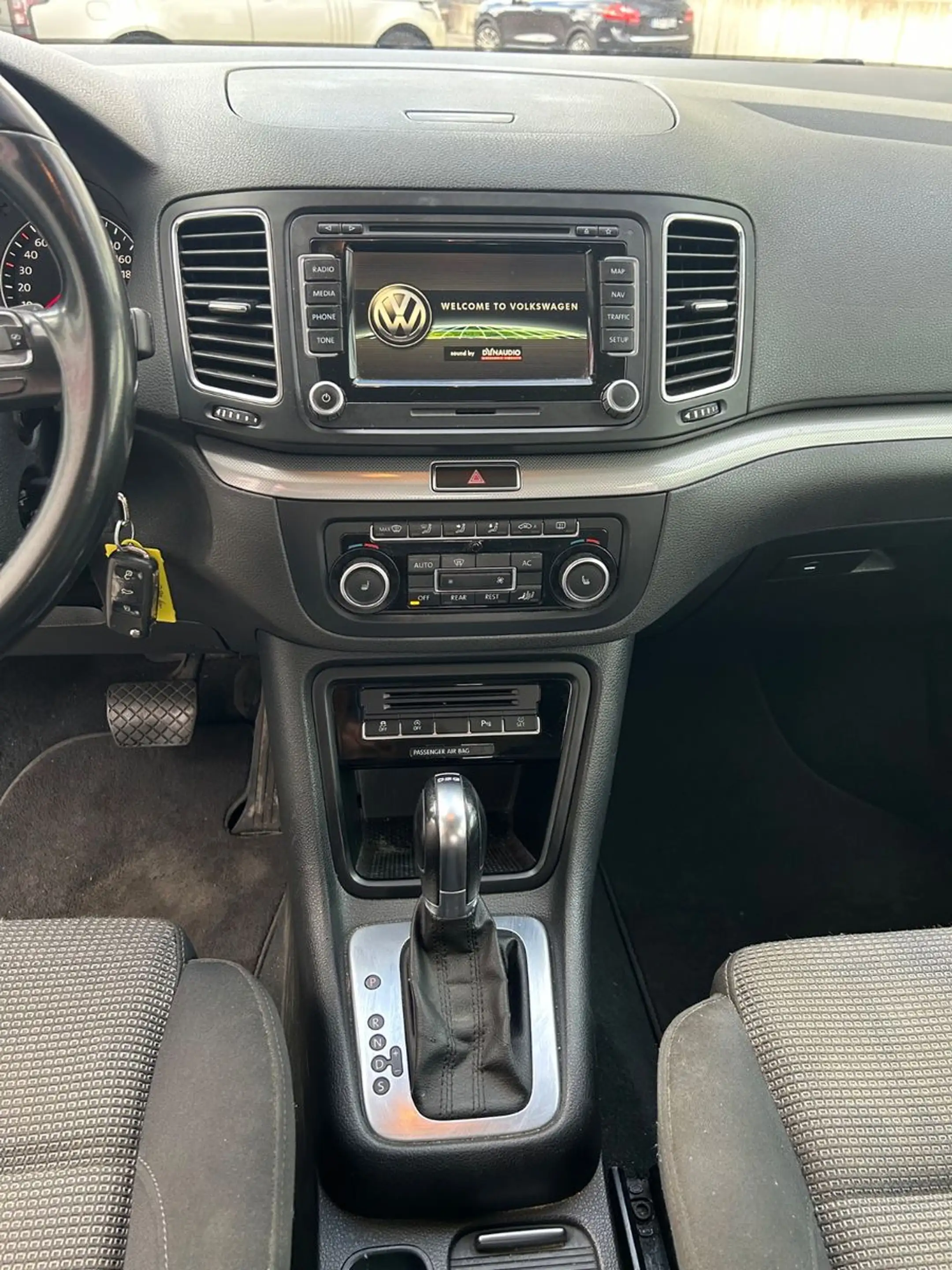 Volkswagen Sharan BMT 2.0 TDI/7-Sitzer/NAVI/Rückfahrkam. — photo 20