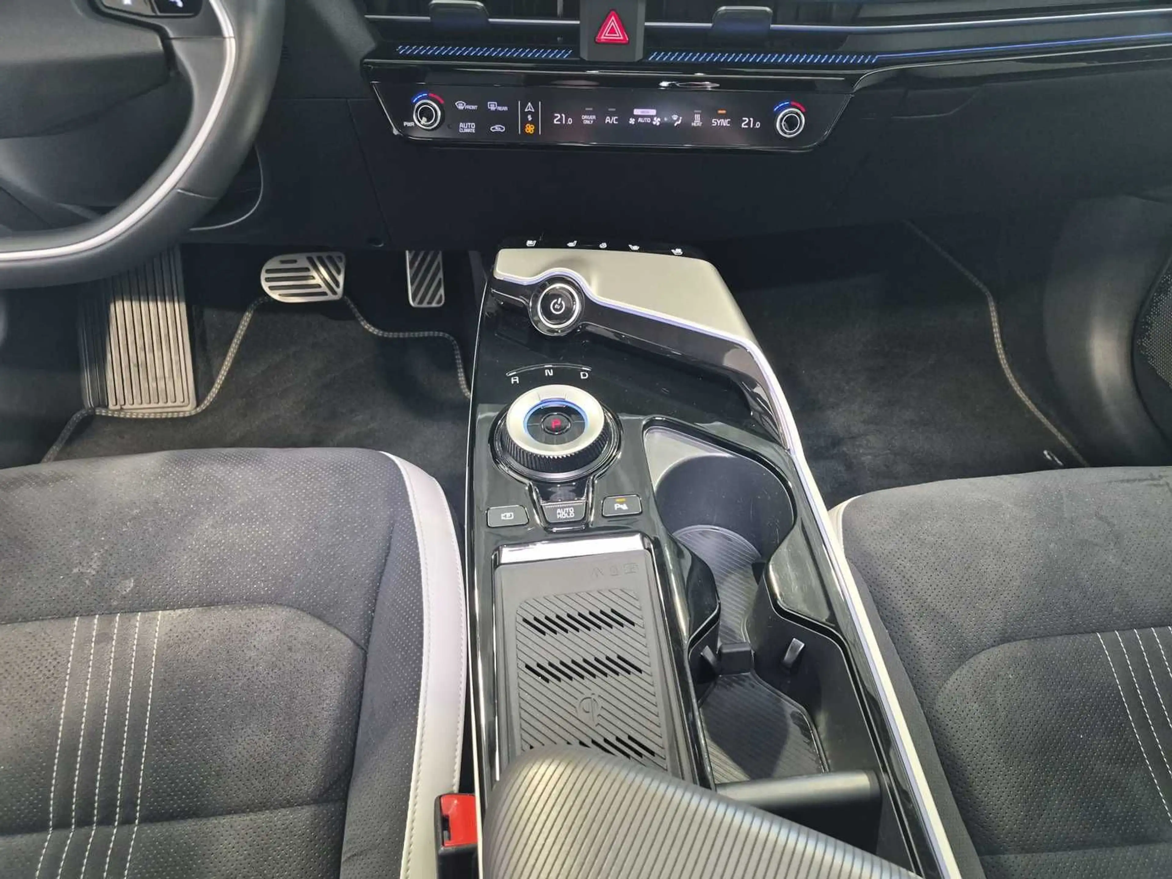 Kia EV6 Elektro 77,4 kWh  GT-Line|AWD|Pano — photo 12
