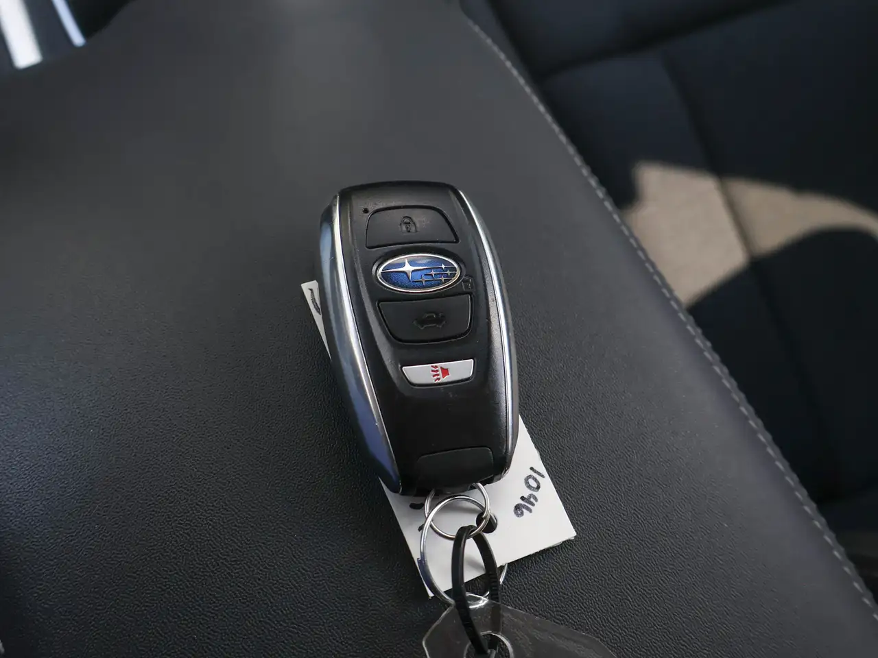 Subaru Ascent снимка Subaru Ascent