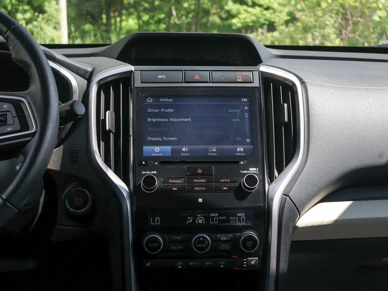Subaru Ascent снимка Subaru Ascent