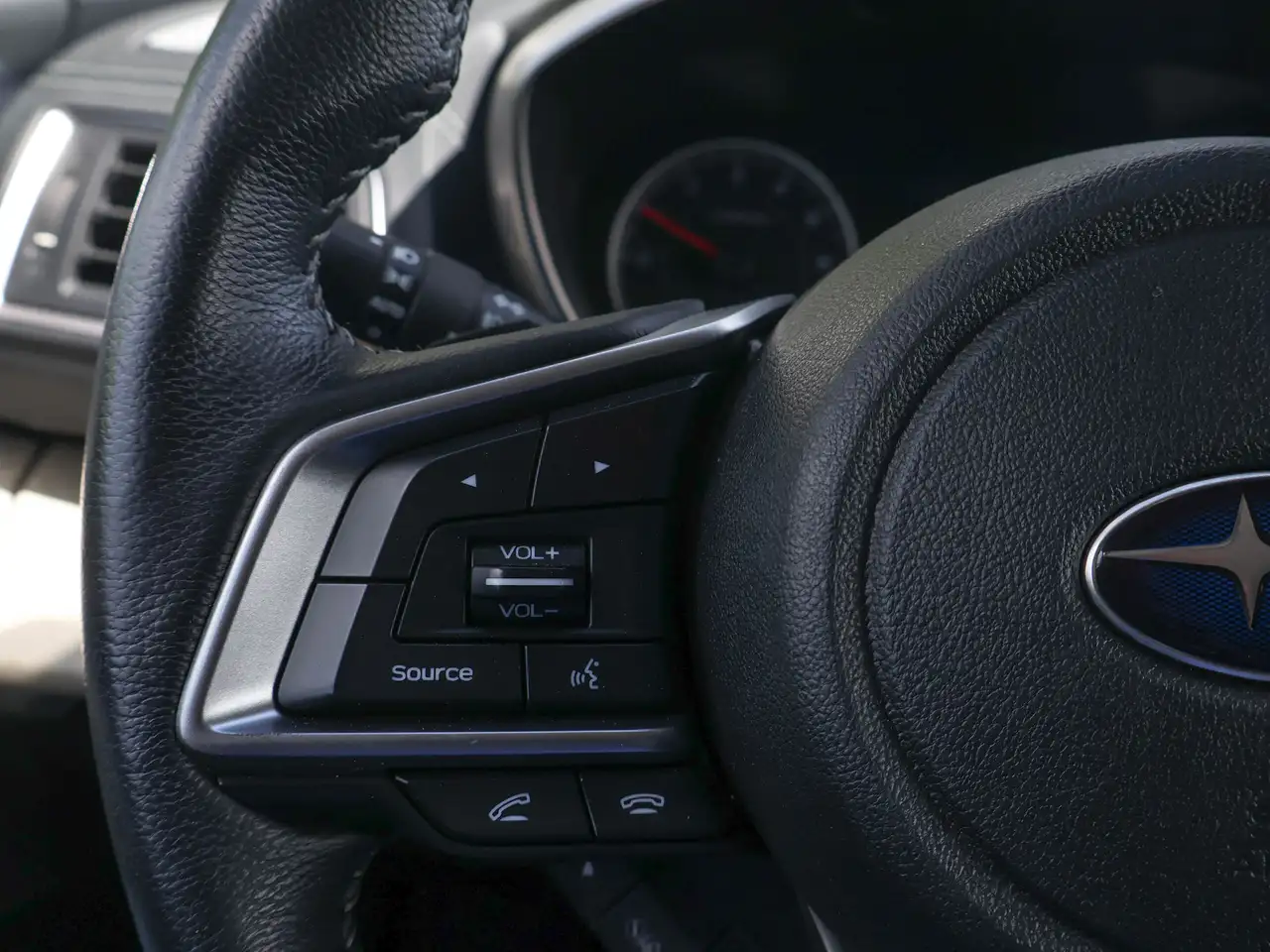 Subaru Ascent снимка Subaru Ascent