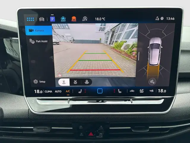 Volkswagen Golf view 13