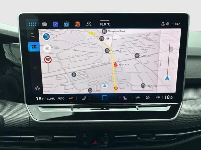 Volkswagen Golf view 14