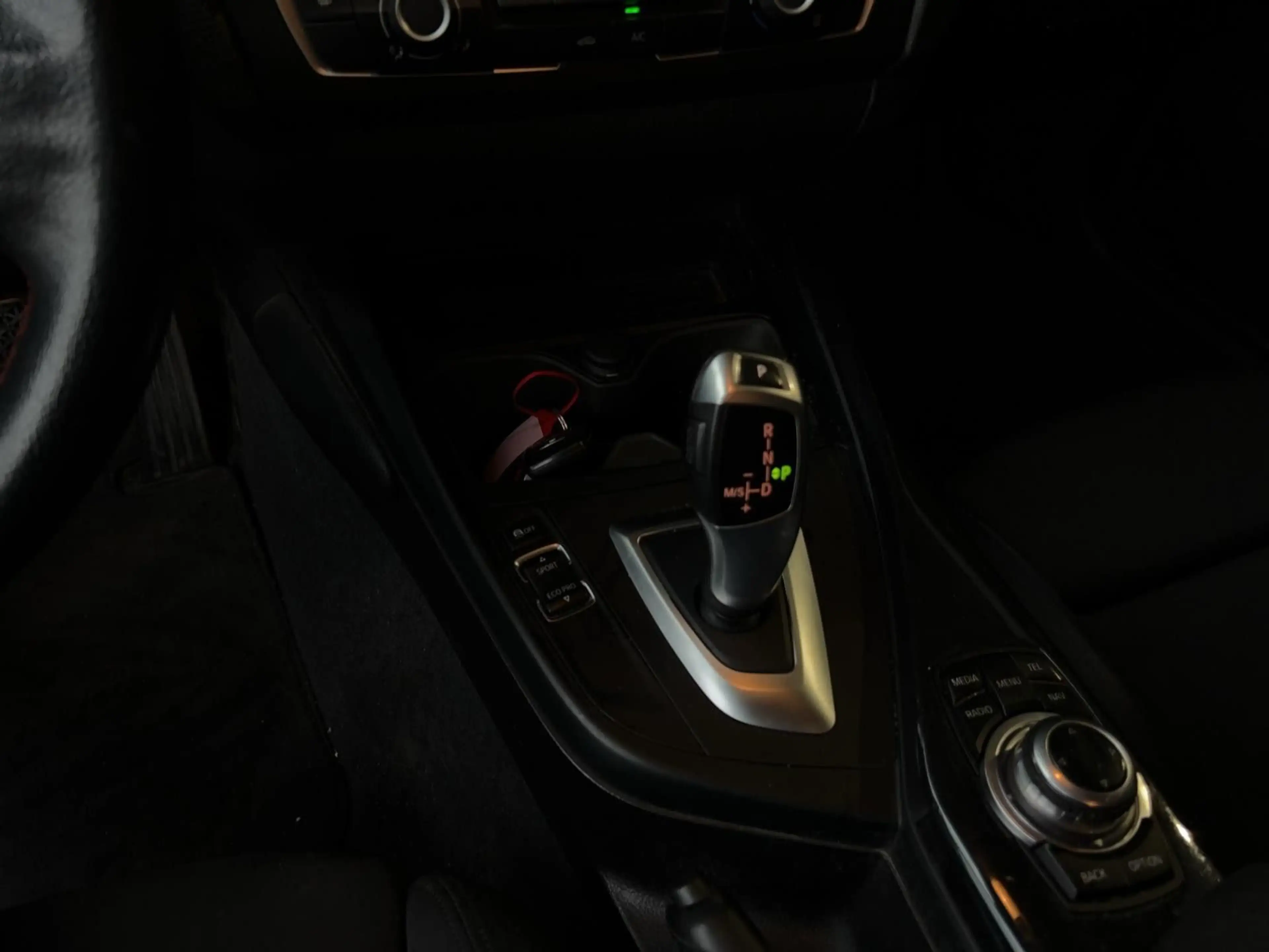 BMW 116 i Automatik SERVICE NEU — photo 13