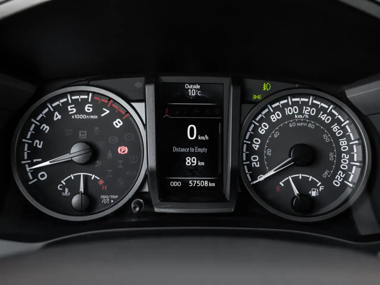 Toyota Tacoma снимка Toyota Tacoma