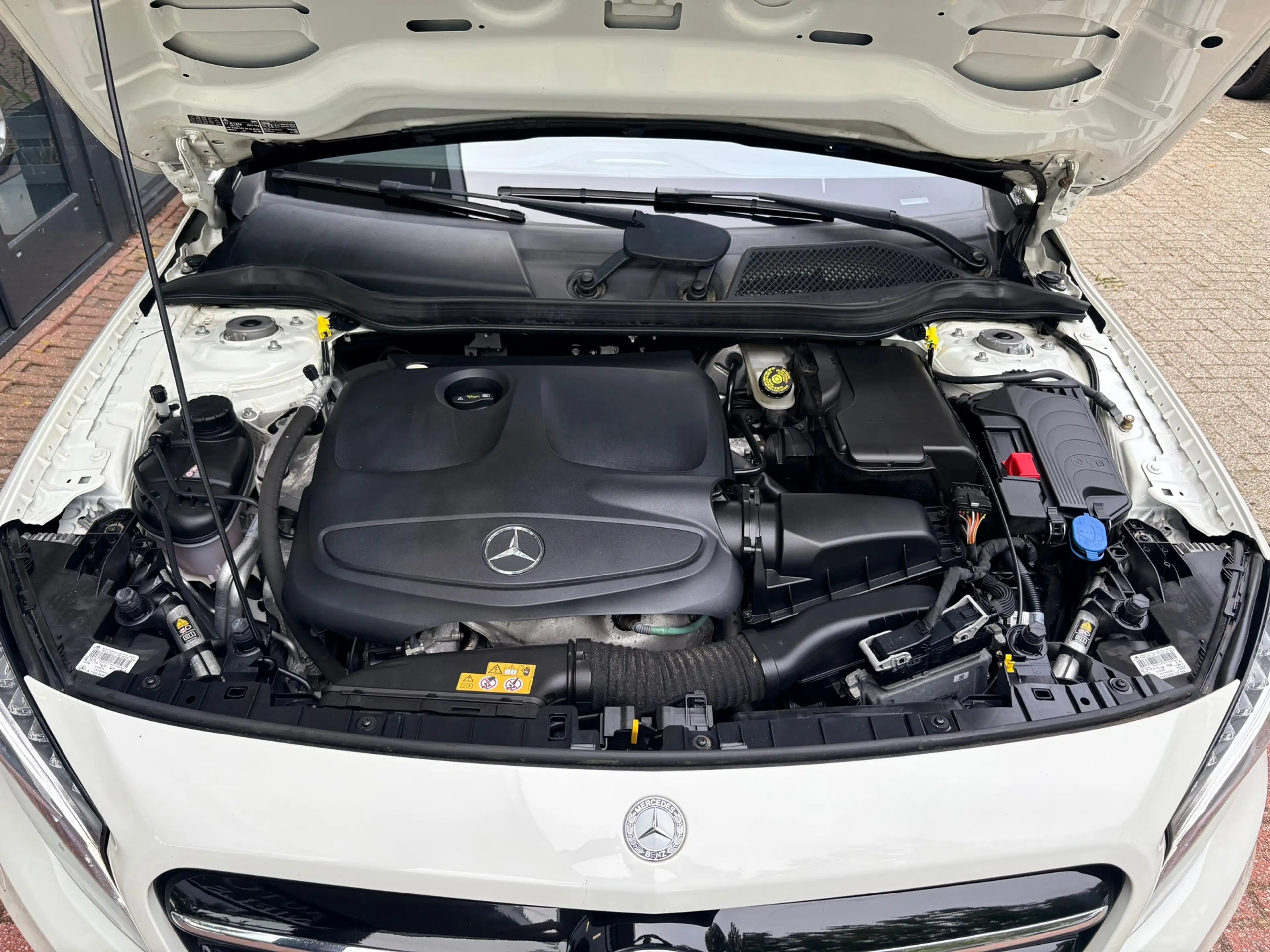 Mercedes-Benz GLA 180 Prestige 50Dkm/Schuifdak/Navi/Clima/Cruise/Dealer — photo 24