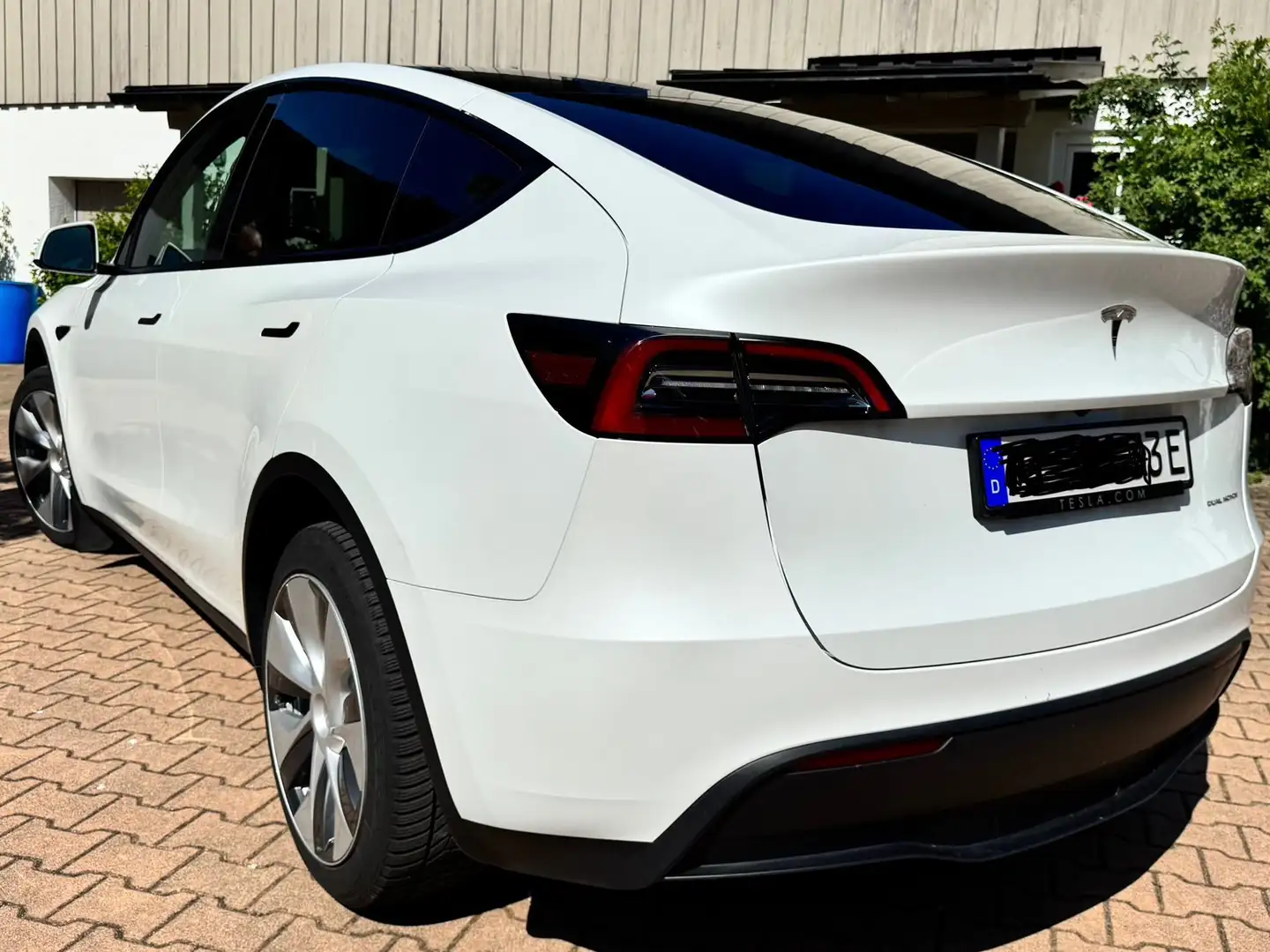 Tesla Model Y Model Y Long Range Dual Motor AWD Weiß - 2