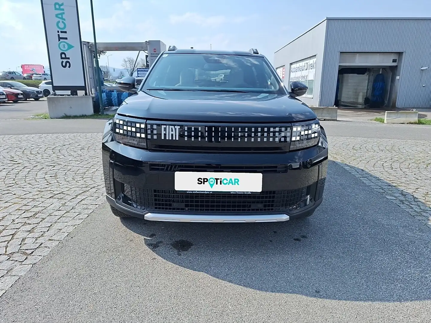 Fiat Grande Panda Hybrid mHEV 110 6-Gang eDCT La Prima Schwarz - 2