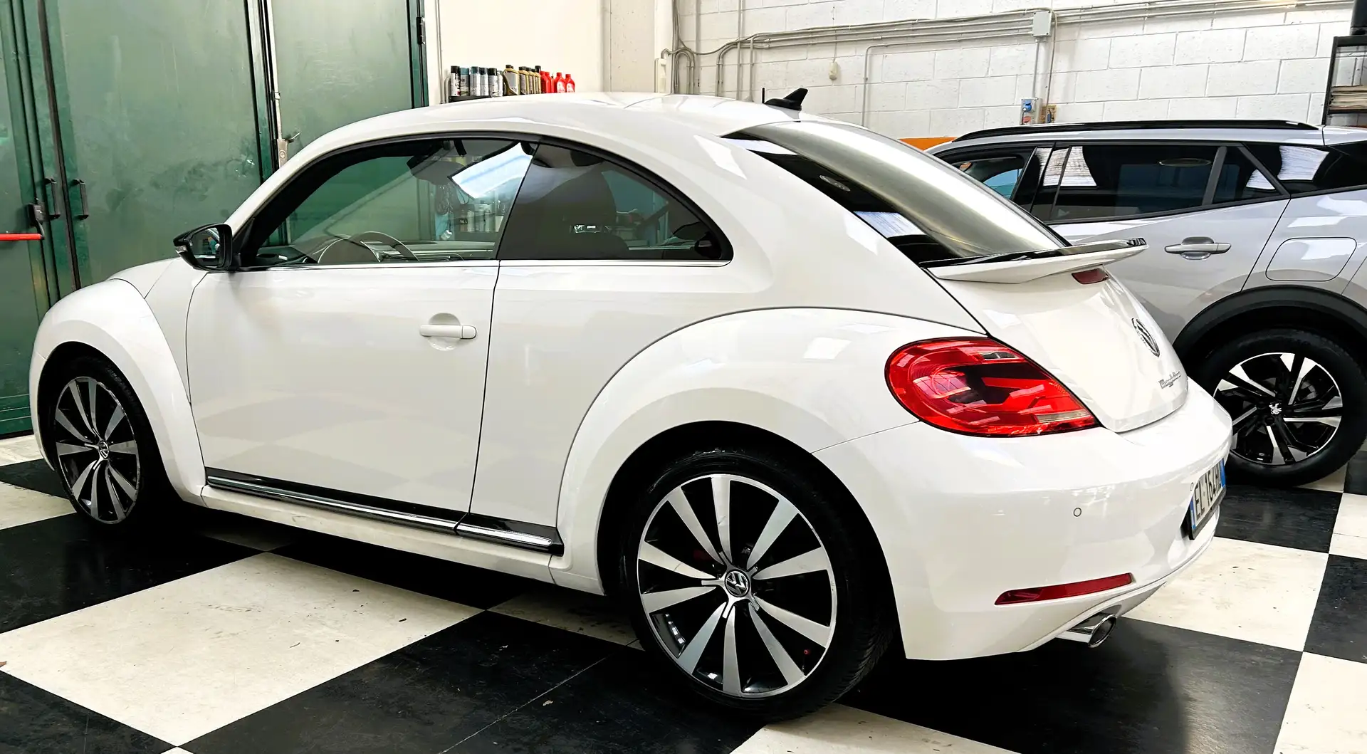 Volkswagen Maggiolino Maggiolino 2012 2.0 tsi Sport dsg Weiß - 2