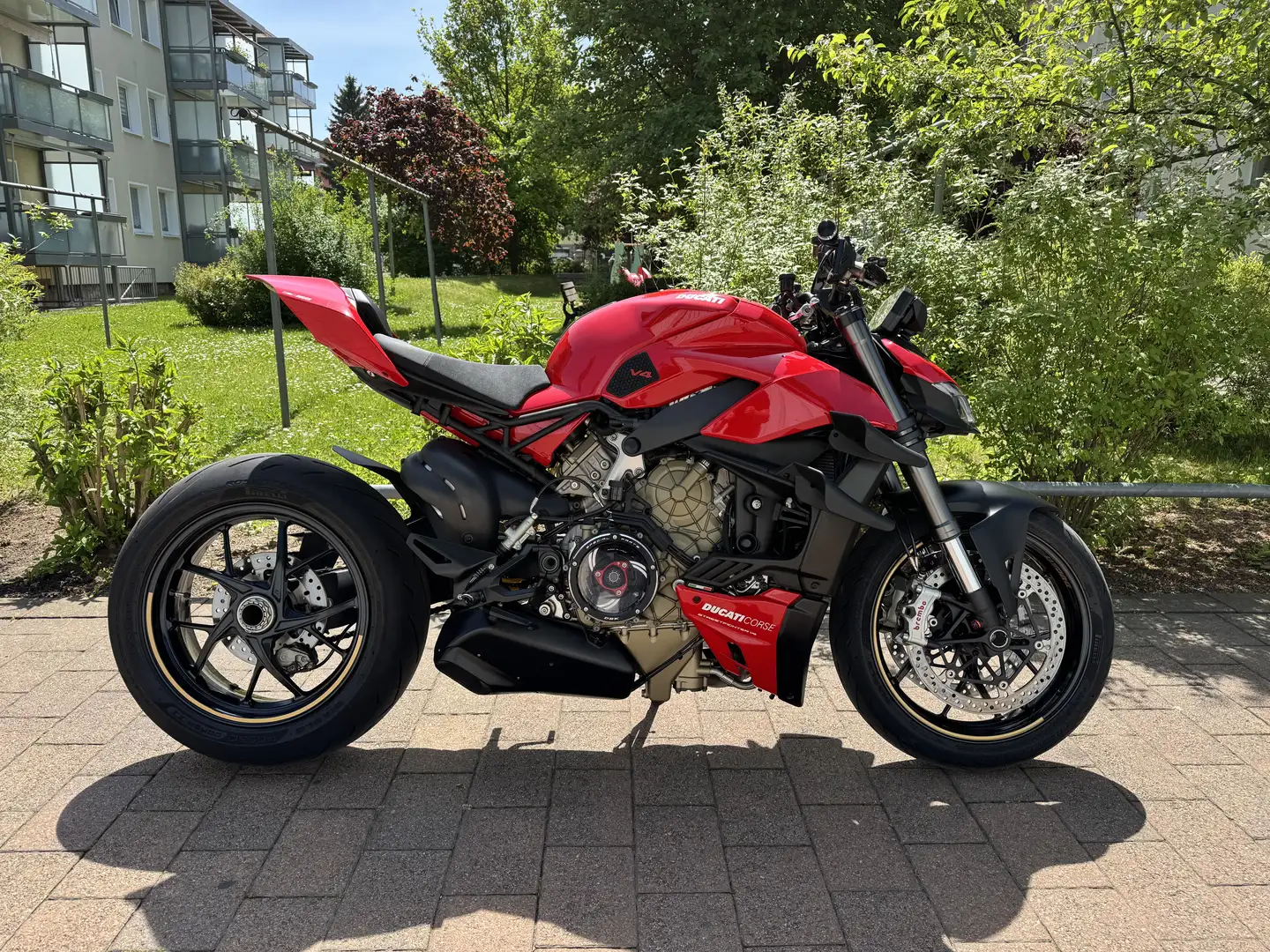Ducati Streetfighter V4 Roşu - 1