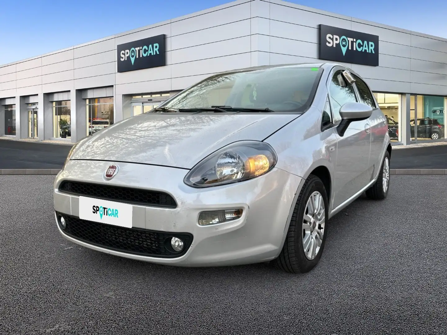 Fiat Punto 1.3 MultiJet Lounge 95cv S&S EU6 Grau - 1