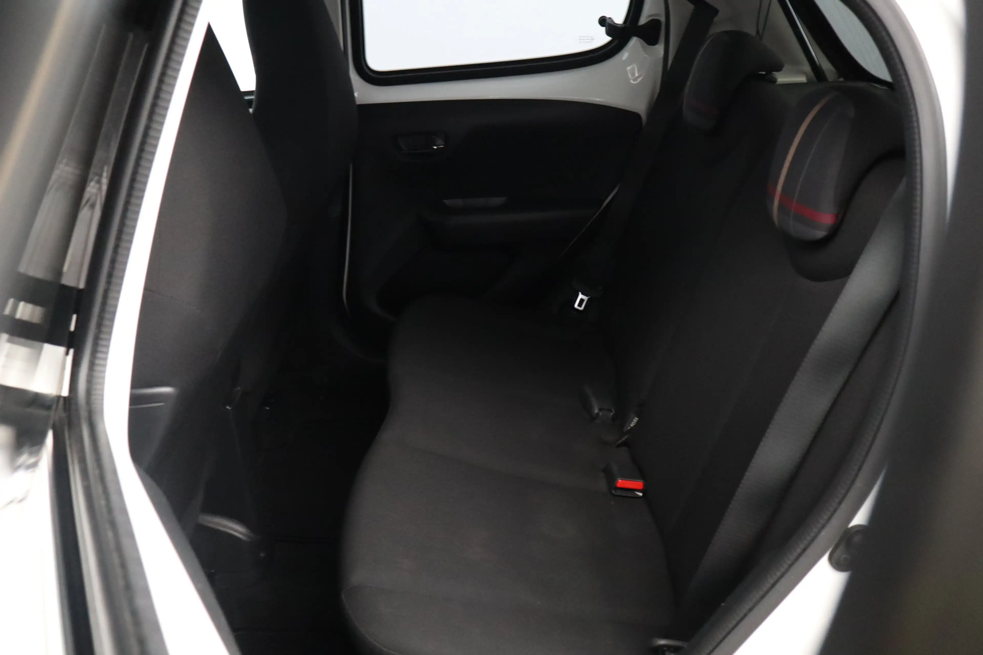 Peugeot 108 1.0 VTi Allure/ AUTOMAAT!/ LED Dagrijverl./ Media- — photo 31