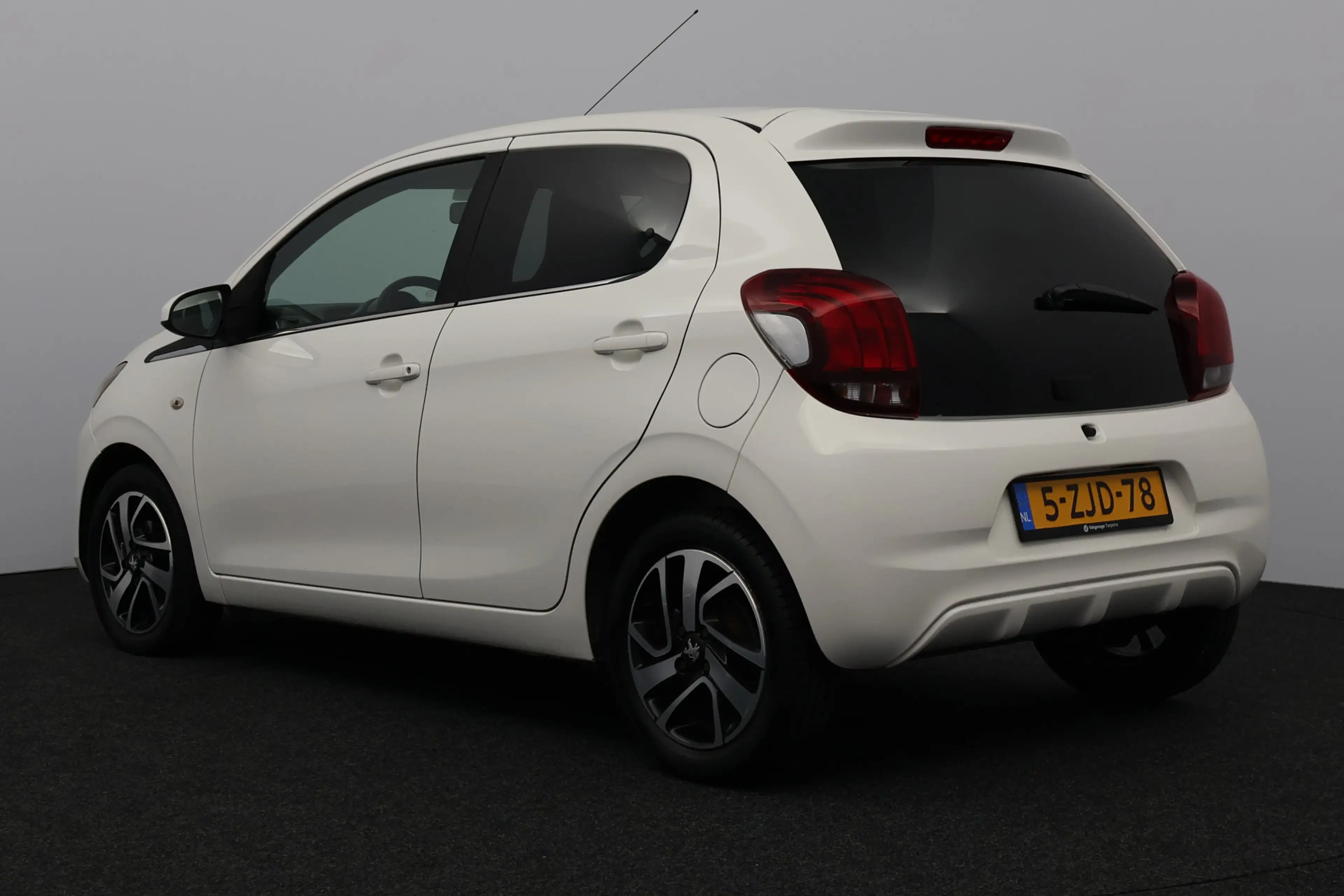 Peugeot 108 1.0 VTi Allure/ AUTOMAAT!/ LED Dagrijverl./ Media- — photo 7