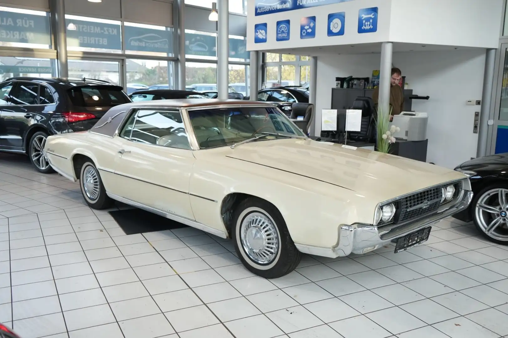 Ford Thunderbird 6.3L H-Kennz.*TÜV bis 07/26 Beige - 1