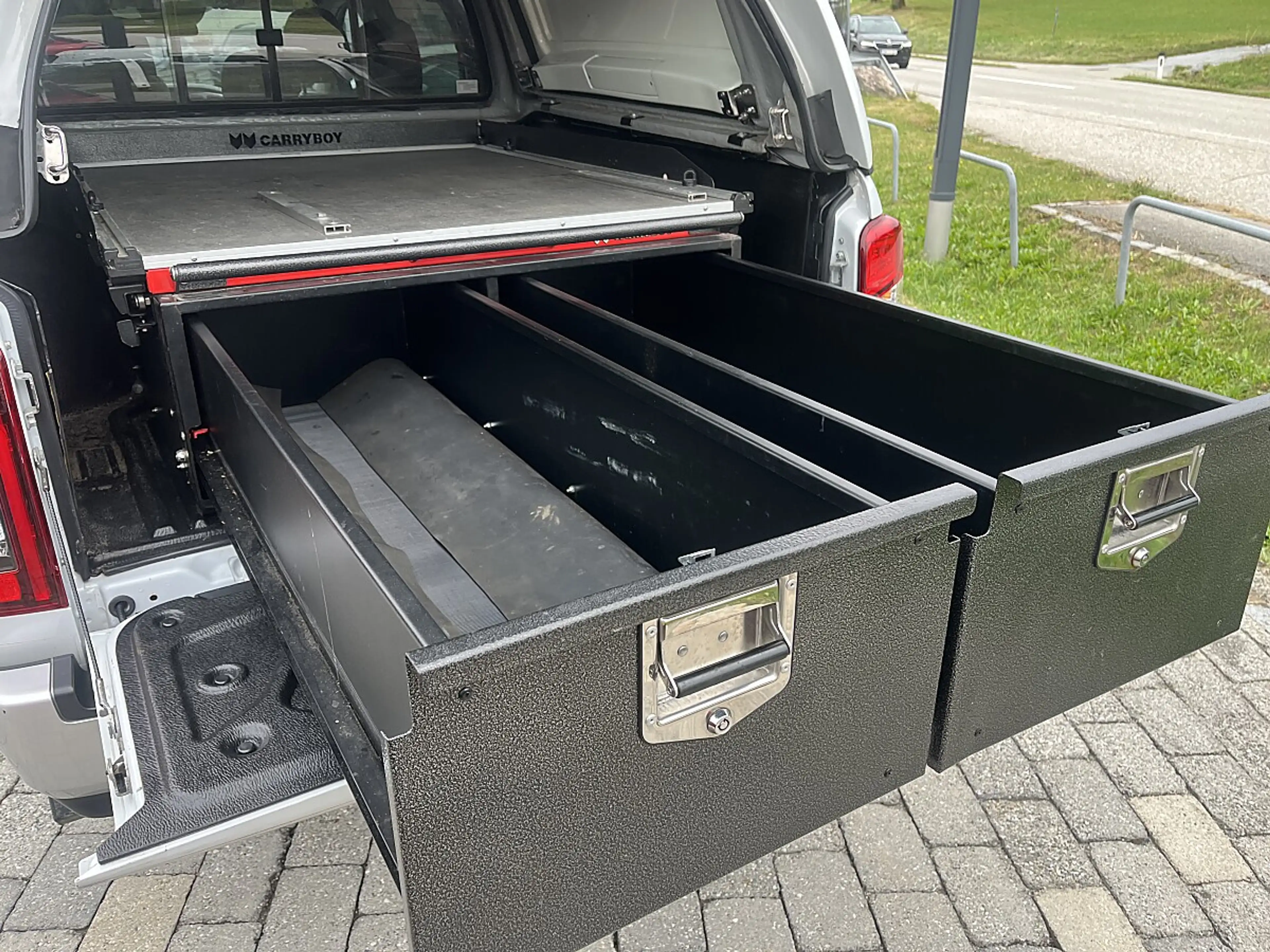 Mitsubishi L200 L 200 2,2 DI-D HP 4WD Doppelkabine Diamond Aut. — photo 4