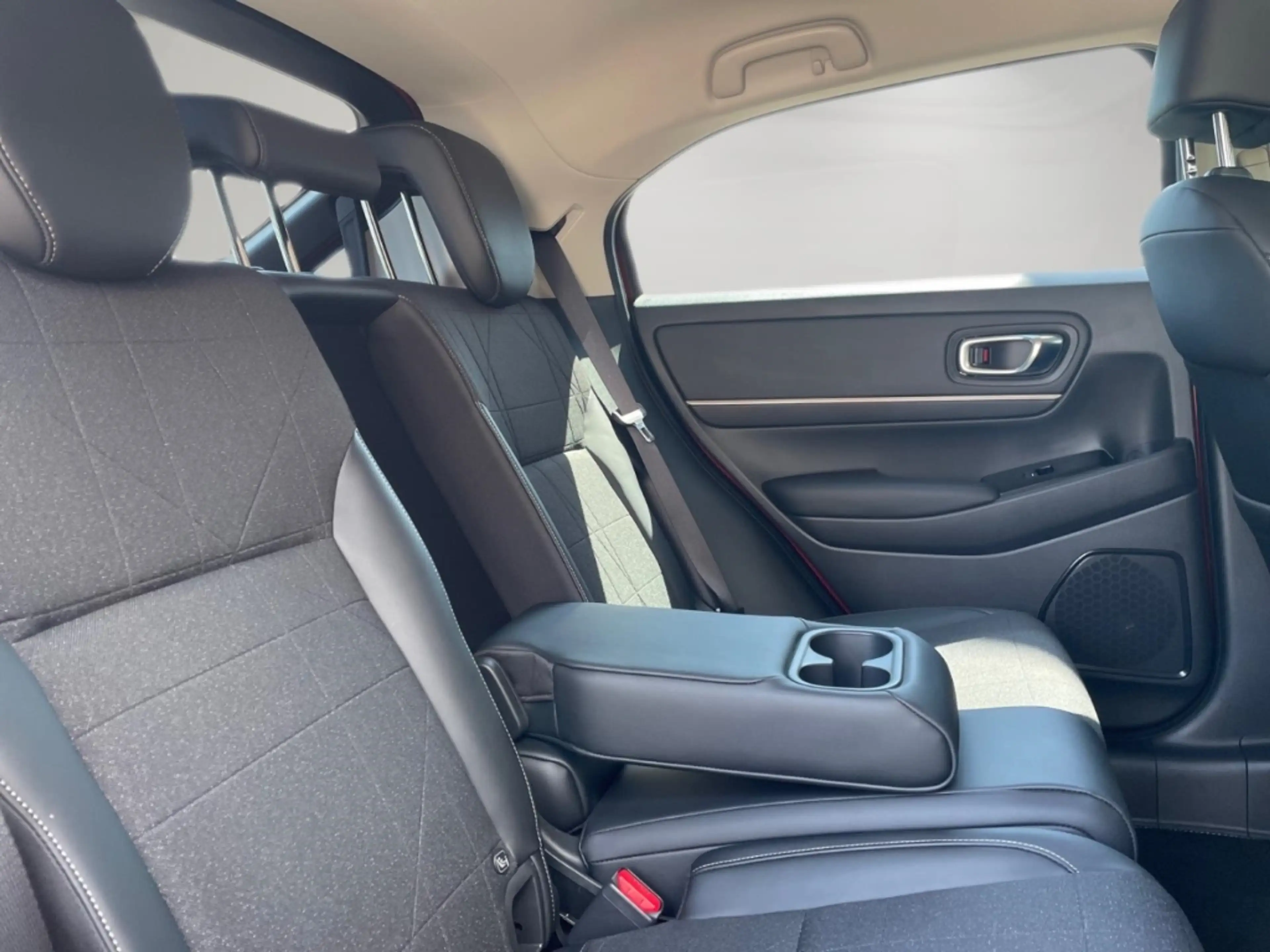 Honda HR-V 1.5 e HEV Advance *ACC TEMPOMAT*CARPLAY!* — photo 15