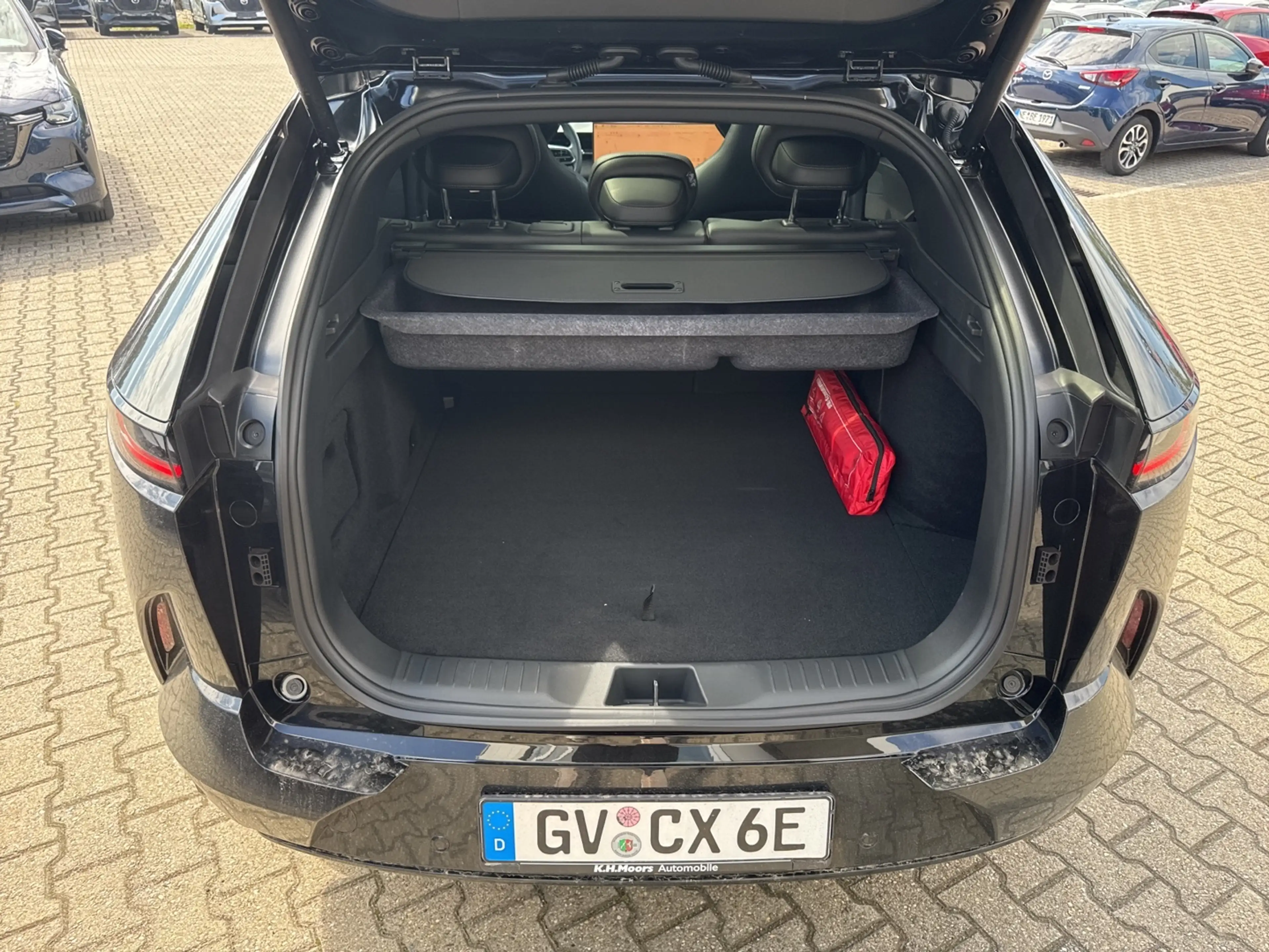 Mazda CX-6e Takumi EV 258PS RWD *21 Zoll Leichtmetallfelgen* — photo 8