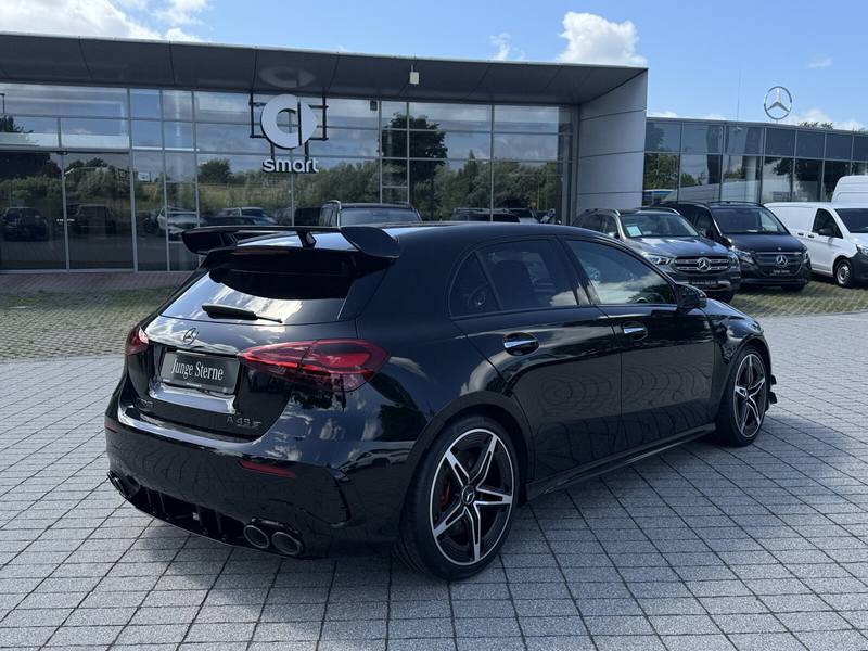 Mercedes-Benz A 45 AMG A 45 S 4M PerfoSitz+Lenkrad Pano Aero Burmester BC — photo 4