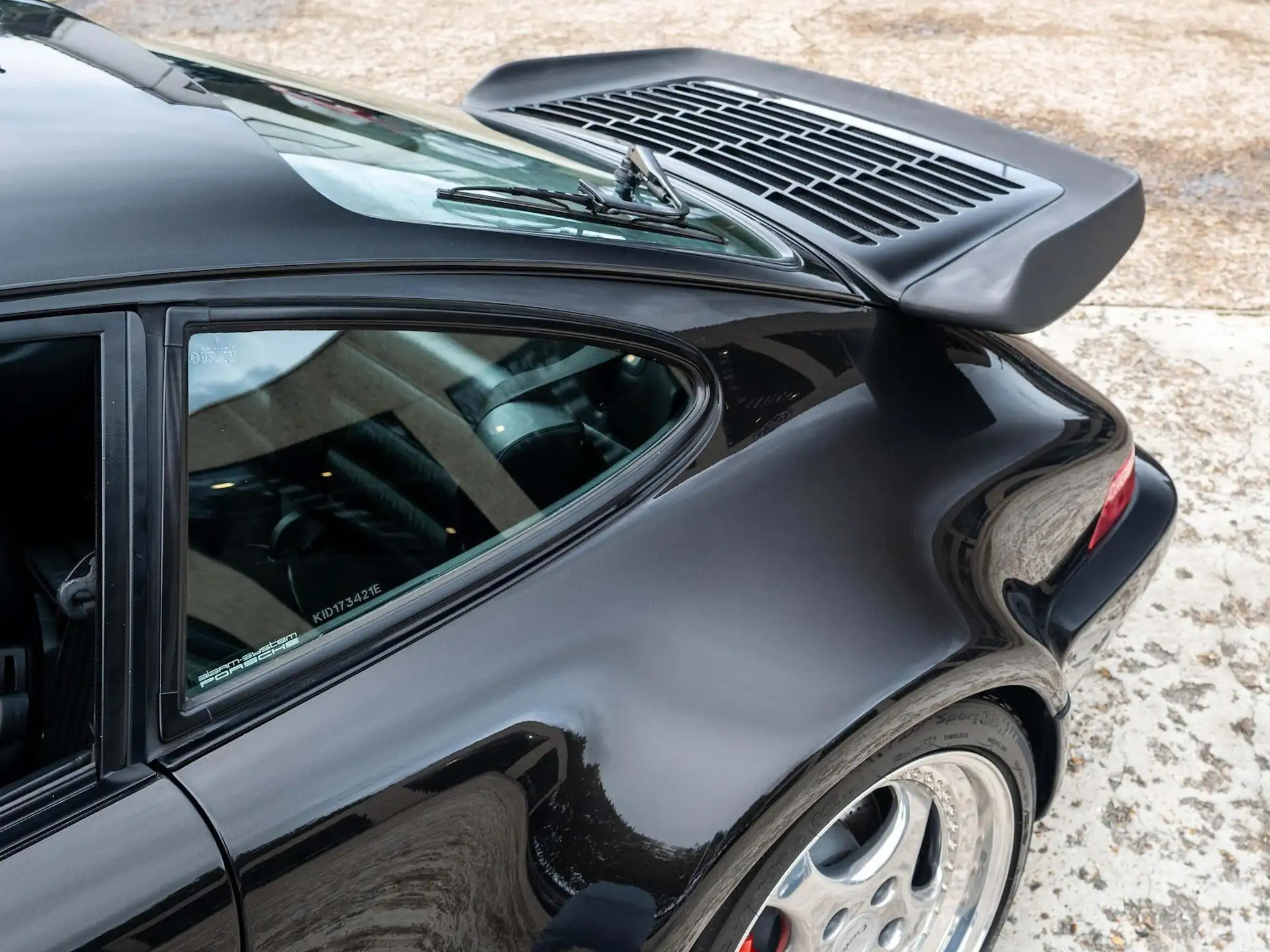 포르쉐 911 Turbo Coupe 1993 검정 사진 3