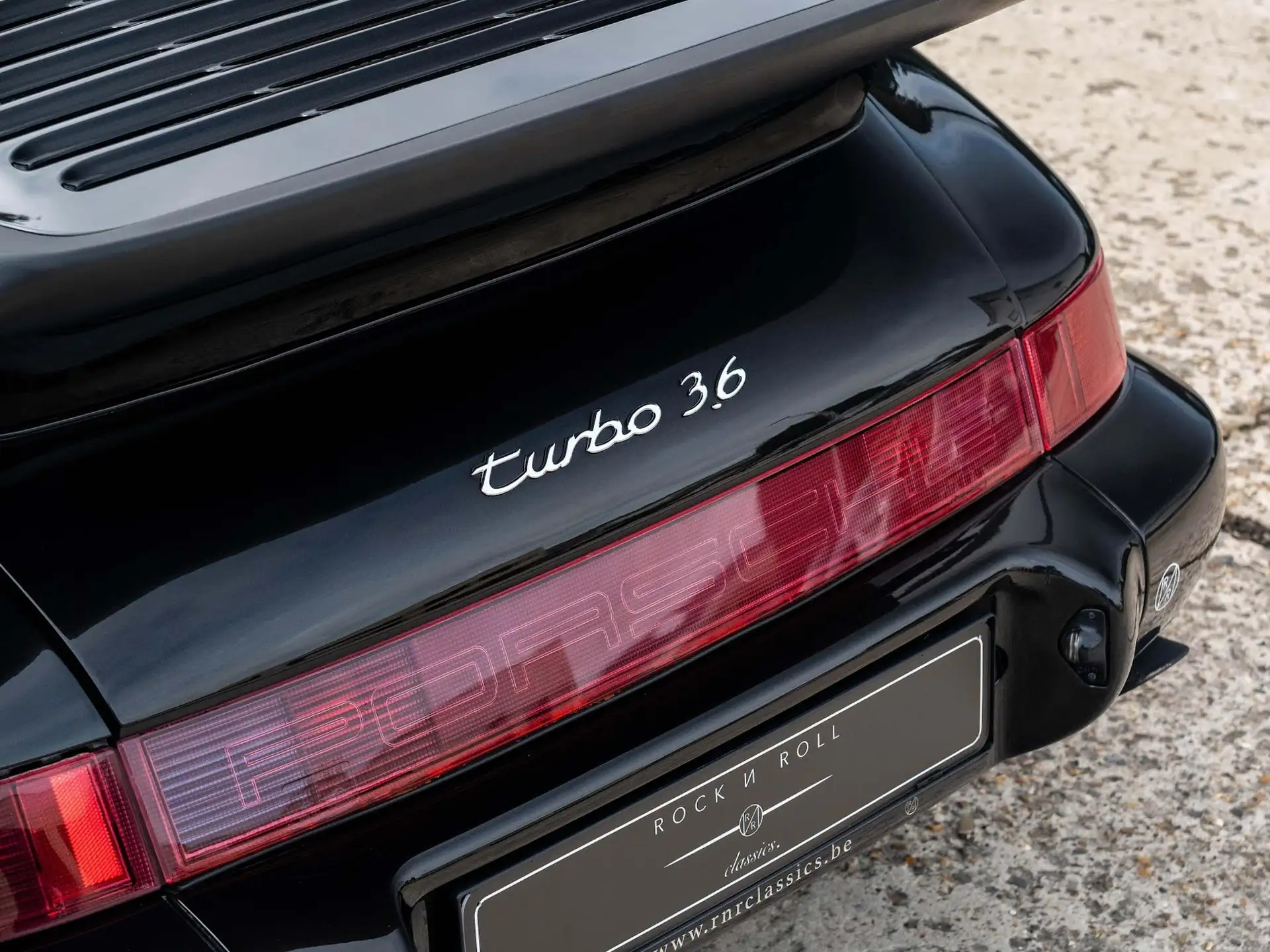 포르쉐 911 Turbo Coupe 1993 검정 사진 2
