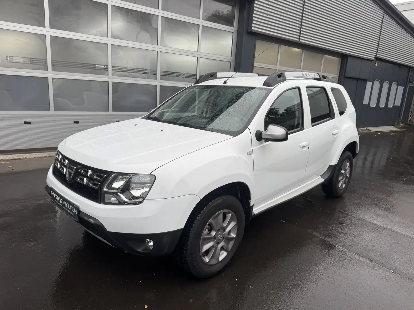 Dacia Duster 1.5 dCi 110 FAP Prestige 4x2 1.5 dCi 110 FAP EU5 P Weiß - 2