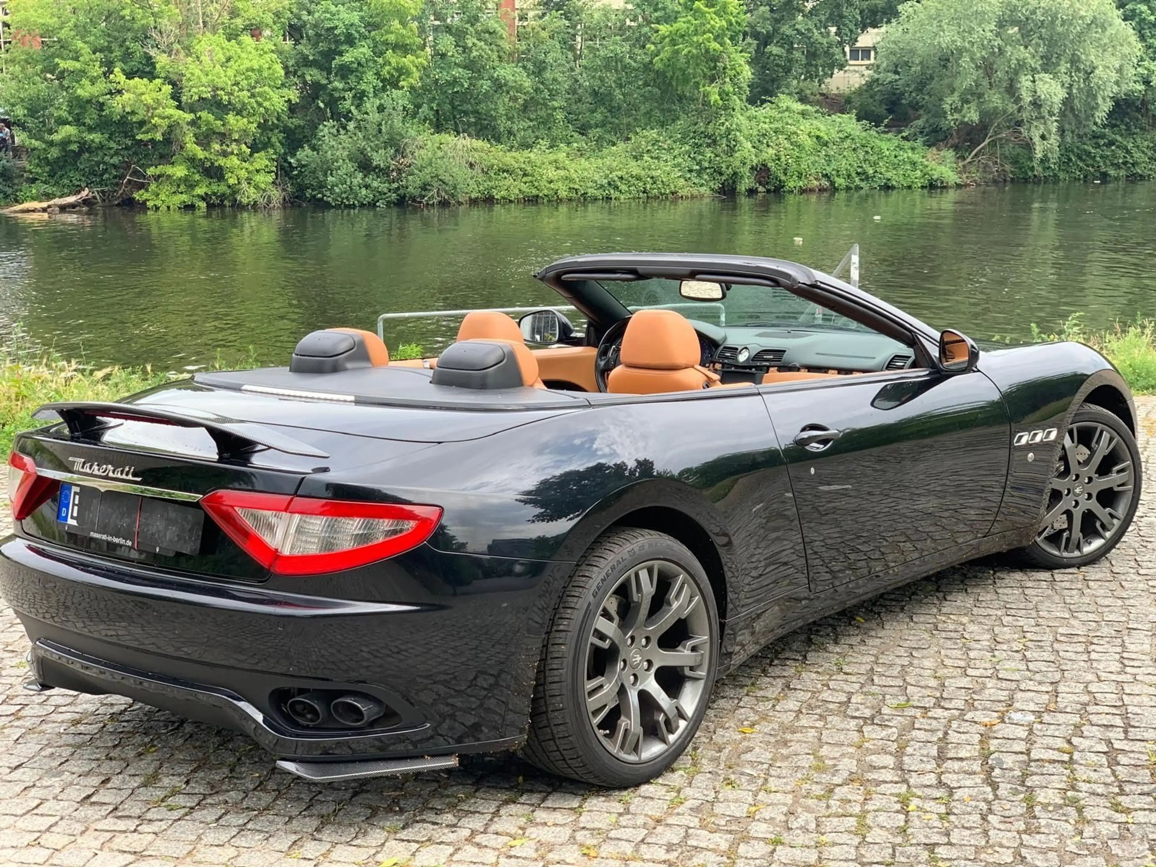 Maserati GranCabrio S 4.7 V8 Sport Automatik — photo 15