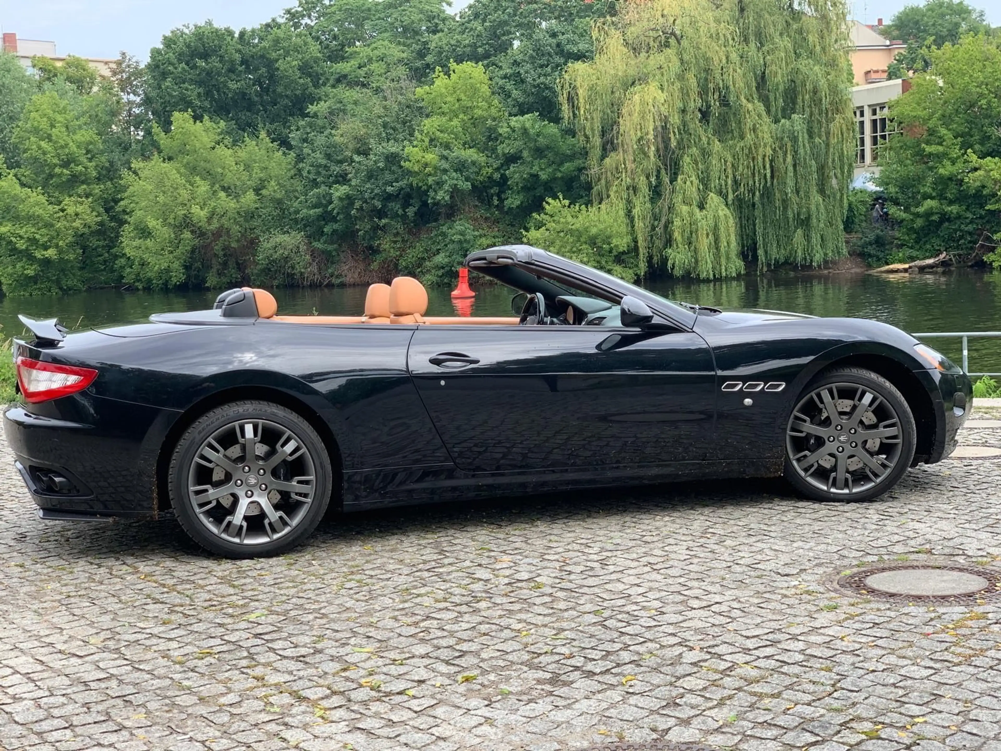 Maserati GranCabrio S 4.7 V8 Sport Automatik — photo 11