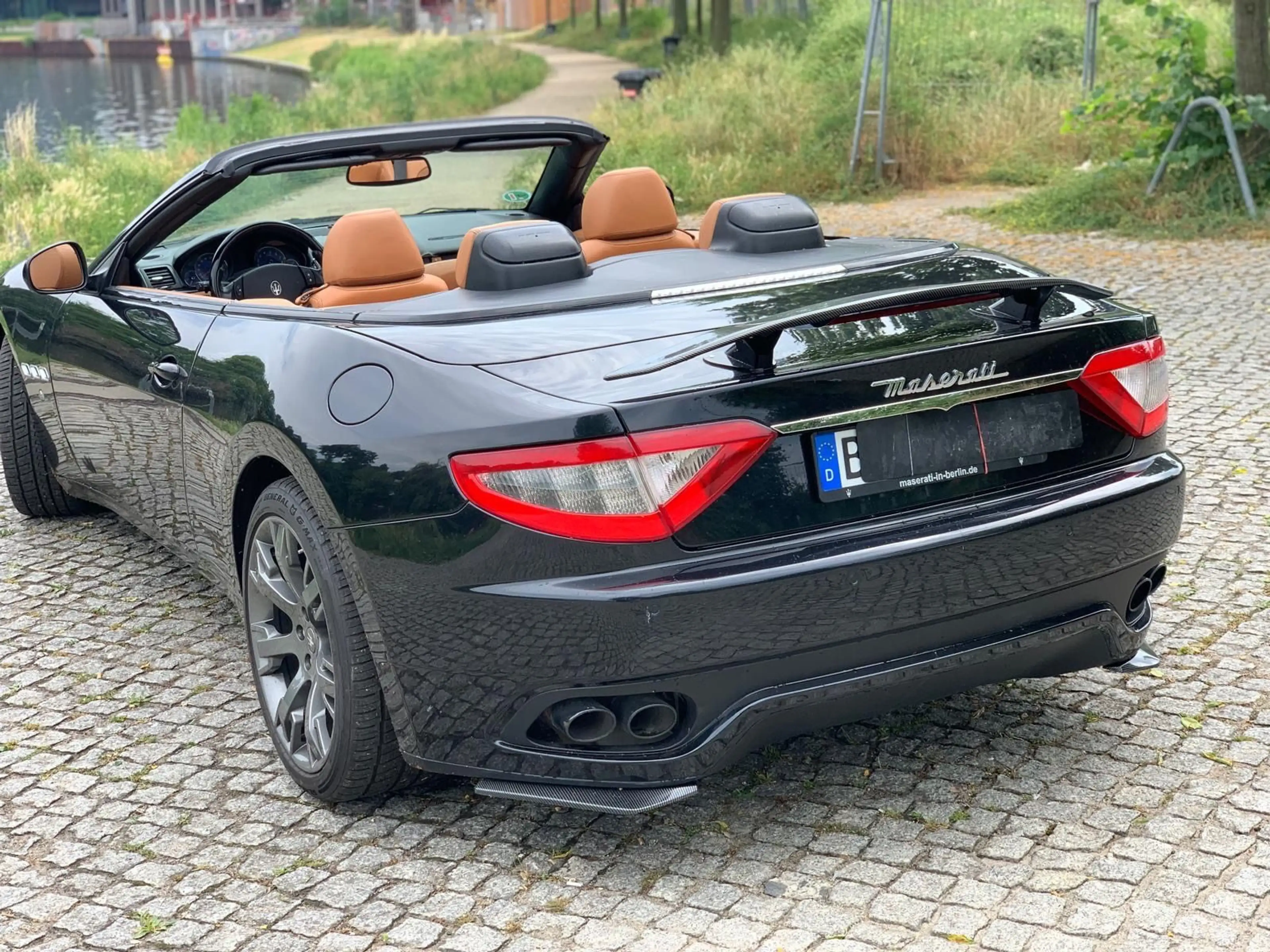 Maserati GranCabrio S 4.7 V8 Sport Automatik — photo 12