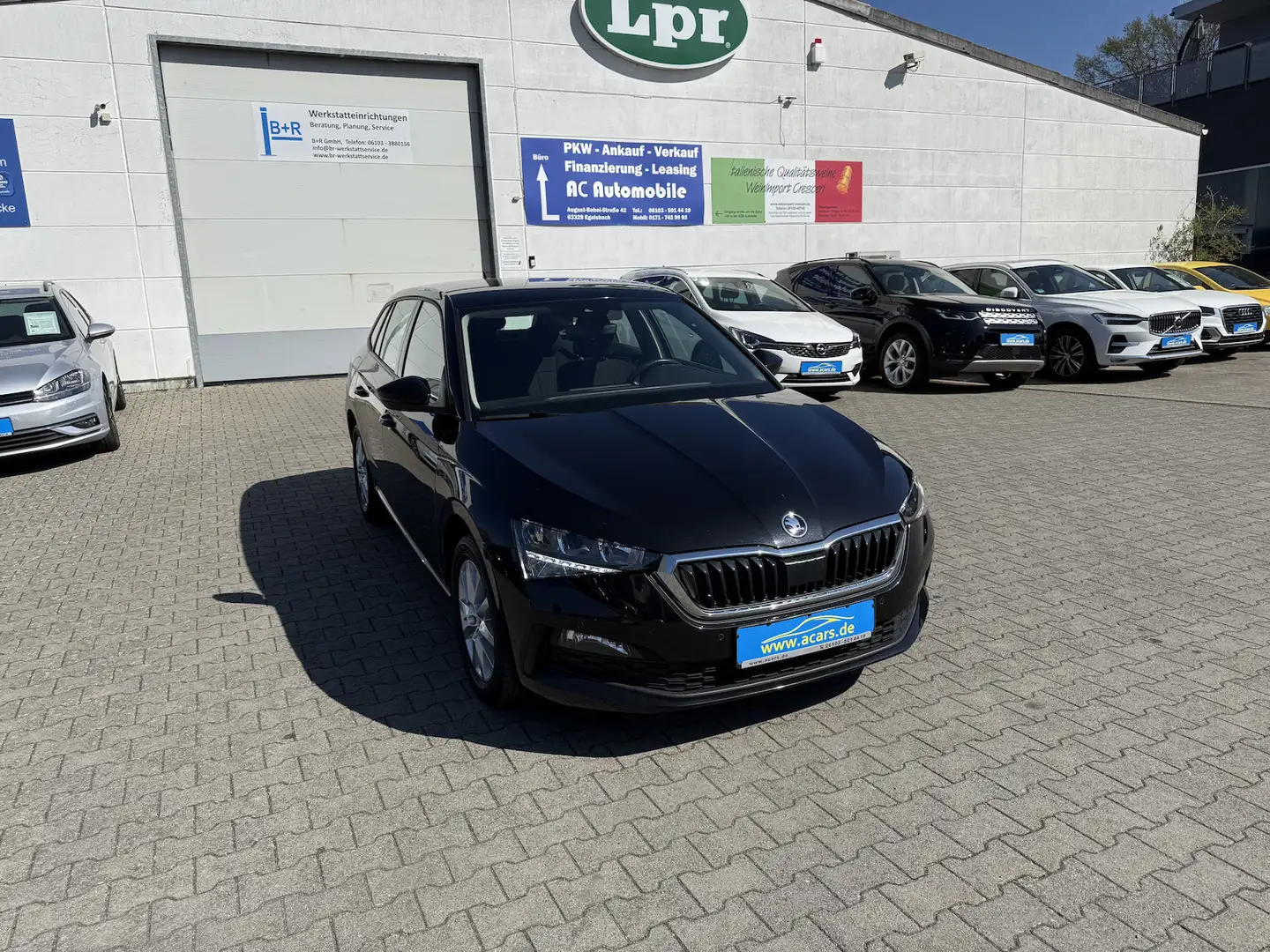 Skoda Scala Ambition 1,0 TSI Aut Navi SHA PDCv+h Temp Alu16 E6 Zwart - 2