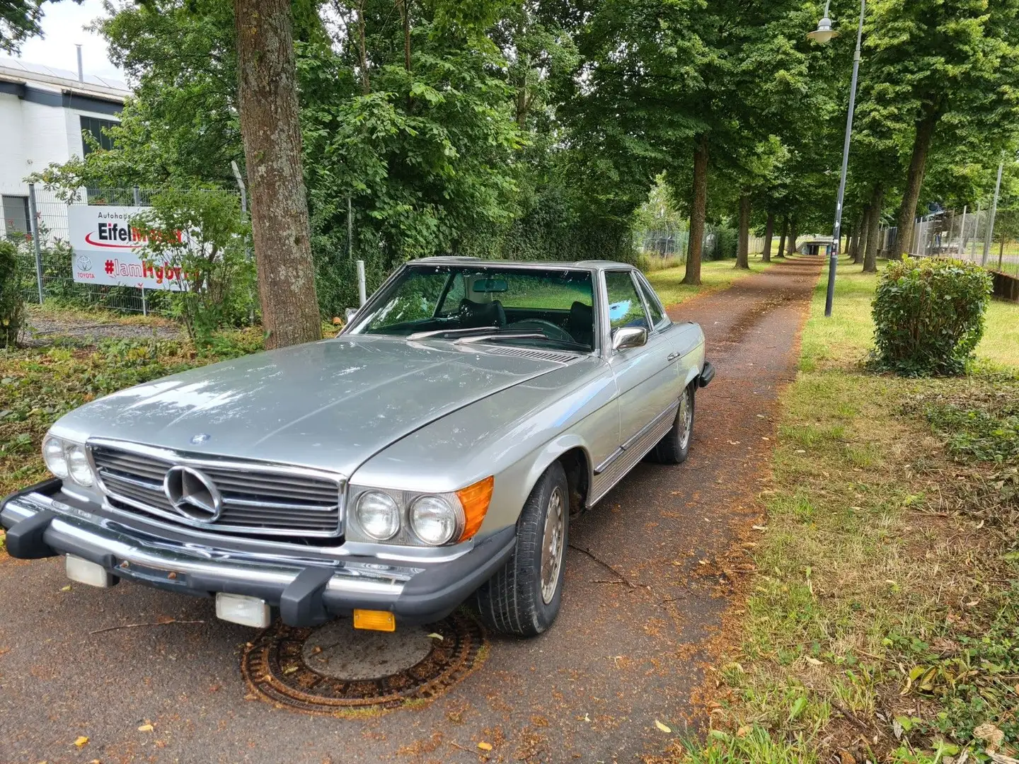 Mercedes-Benz SL 450 Stříbrná - 2
