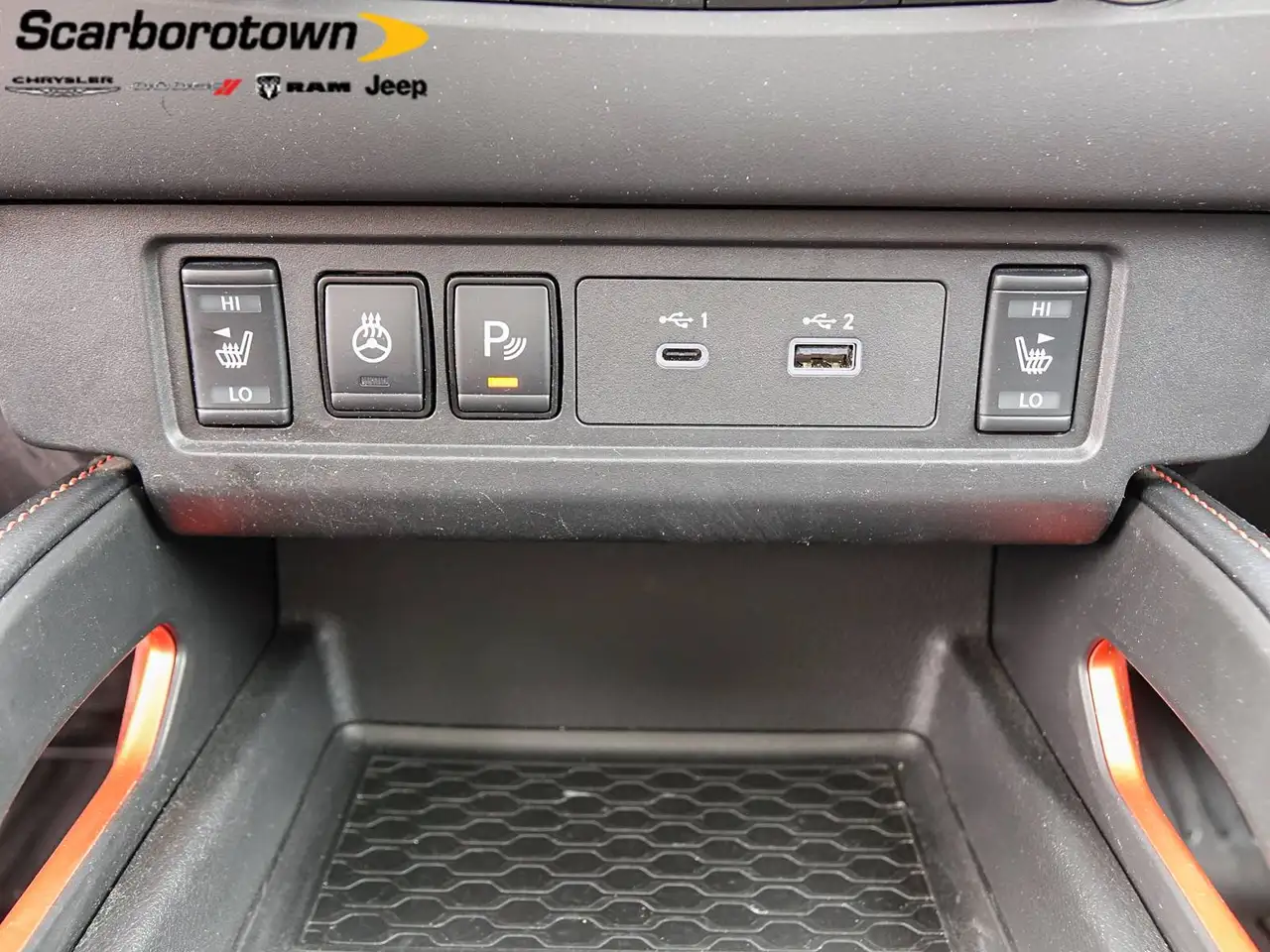 Nissan Frontier снимка Nissan Frontier