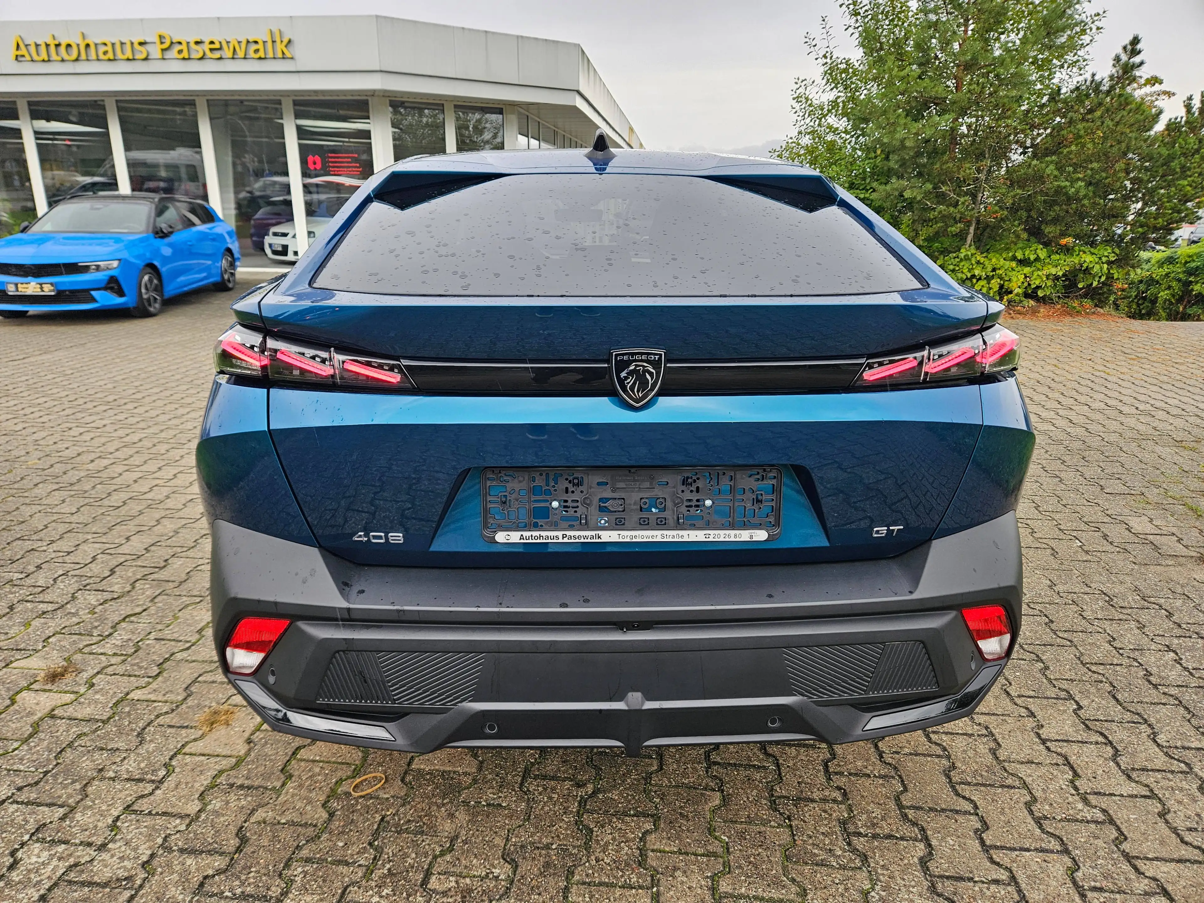 Peugeot 408 AT 130 GT Matrix-LED 360°Kamera NAVI e.Heckklappe ACC Winter-Pkt. Memory-Sitz.... — photo 8