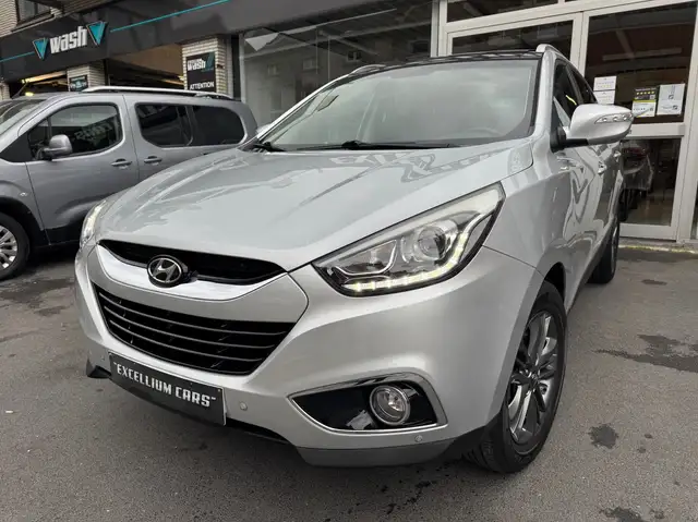 Hyundai iX35 1.6i 2WD Go! Gps Jante Airco Led Carnet Tres Propr