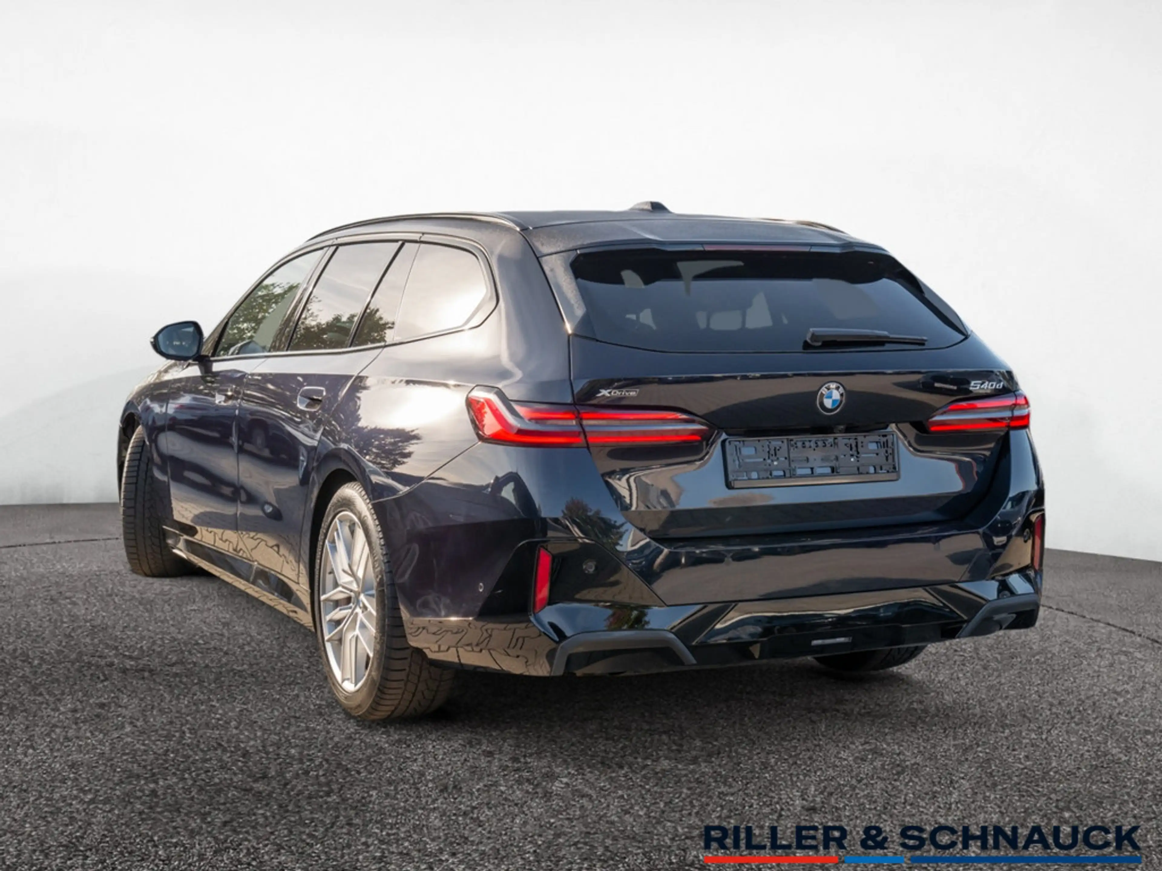 BMW 540 d xDrive M Sport B&W+AHK+STANDHZG+ACC+HUD — photo 5