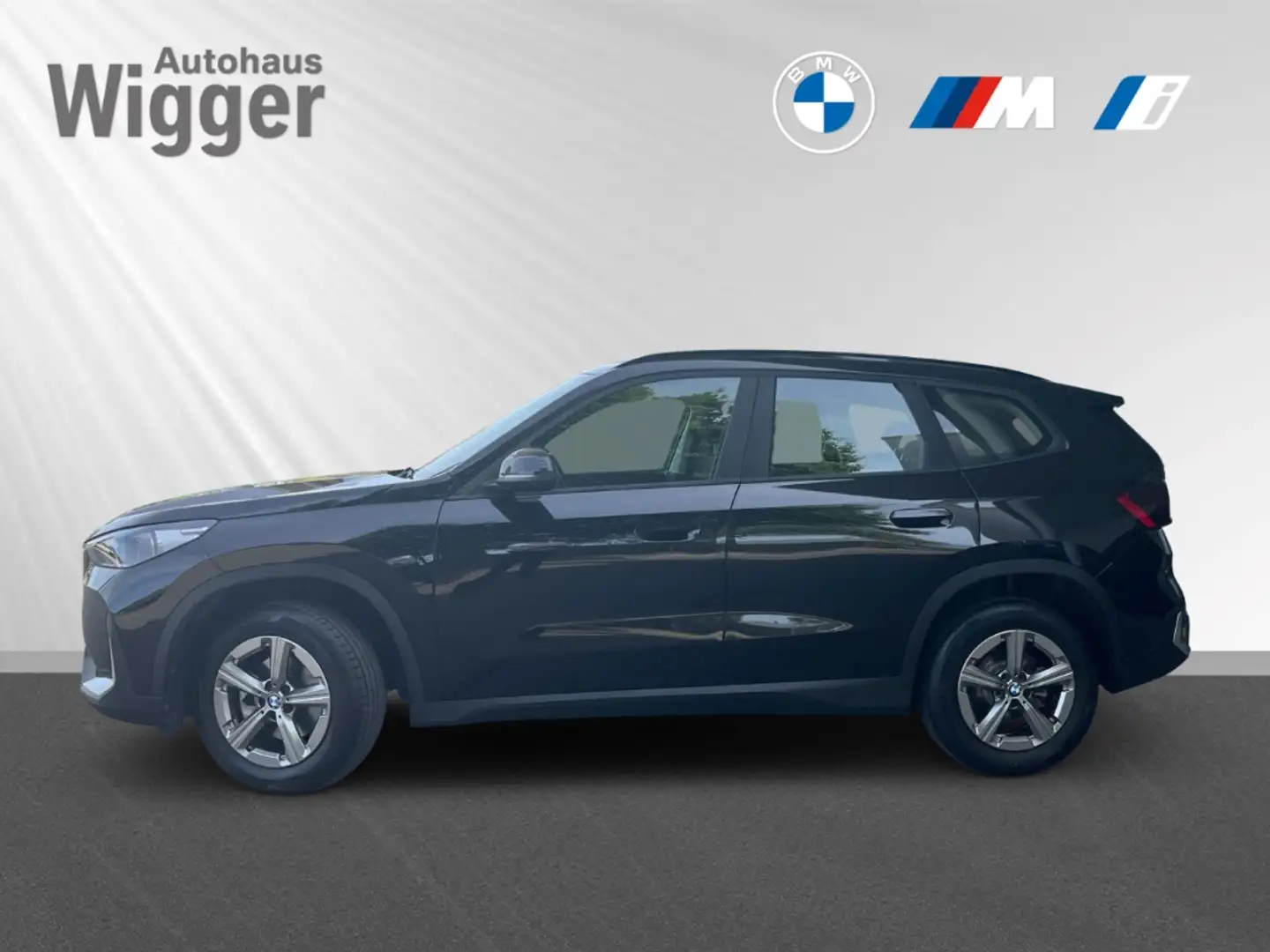BMW X1 18i sDrive/Navigation/Soundsystem/LED Schwarz - 2