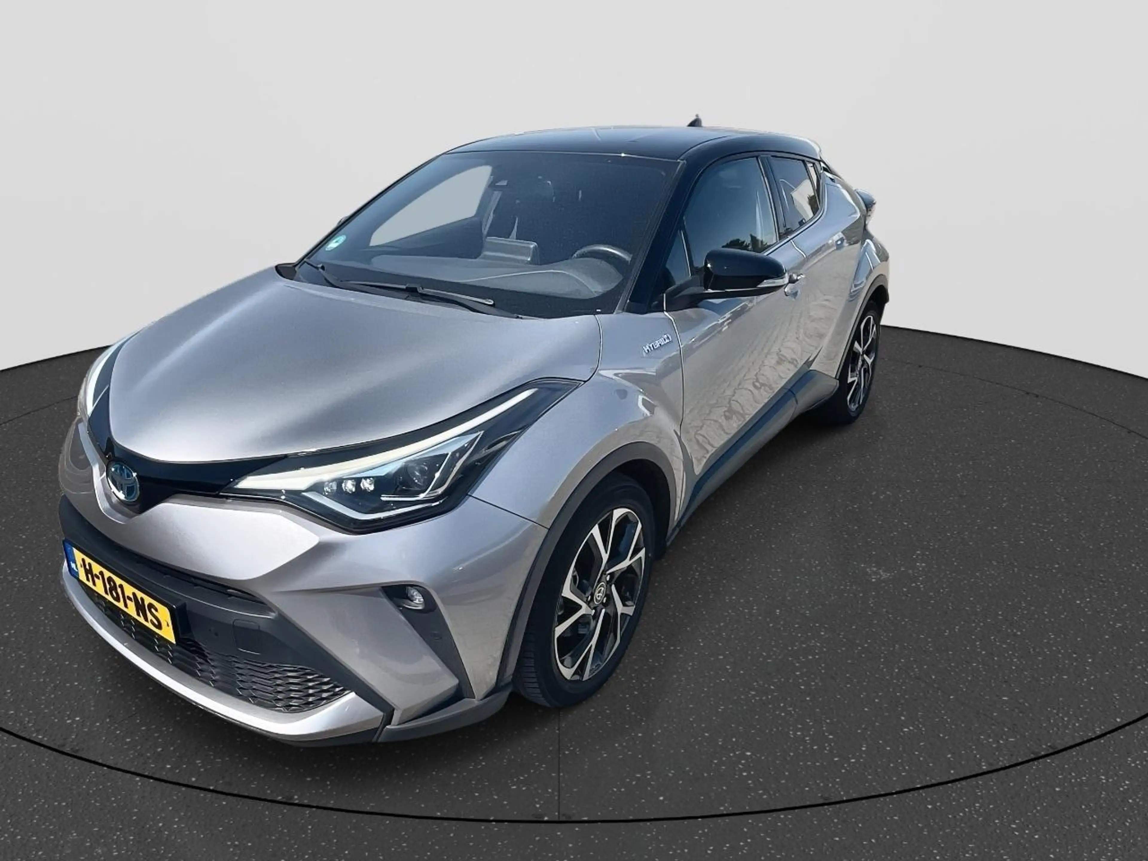 Toyota C-HR 2.0 Hybrid First Edition — photo 4