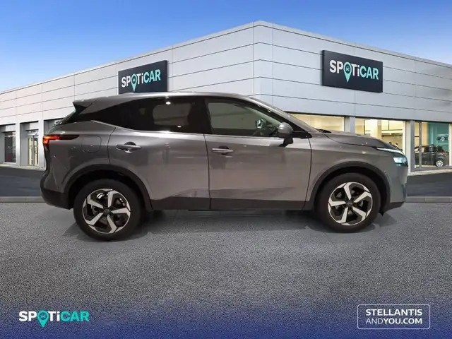 Nissan Qashqai view 4