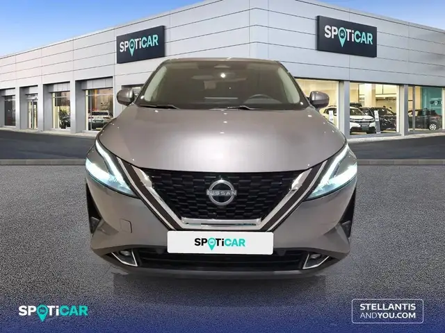 Nissan Qashqai view 2